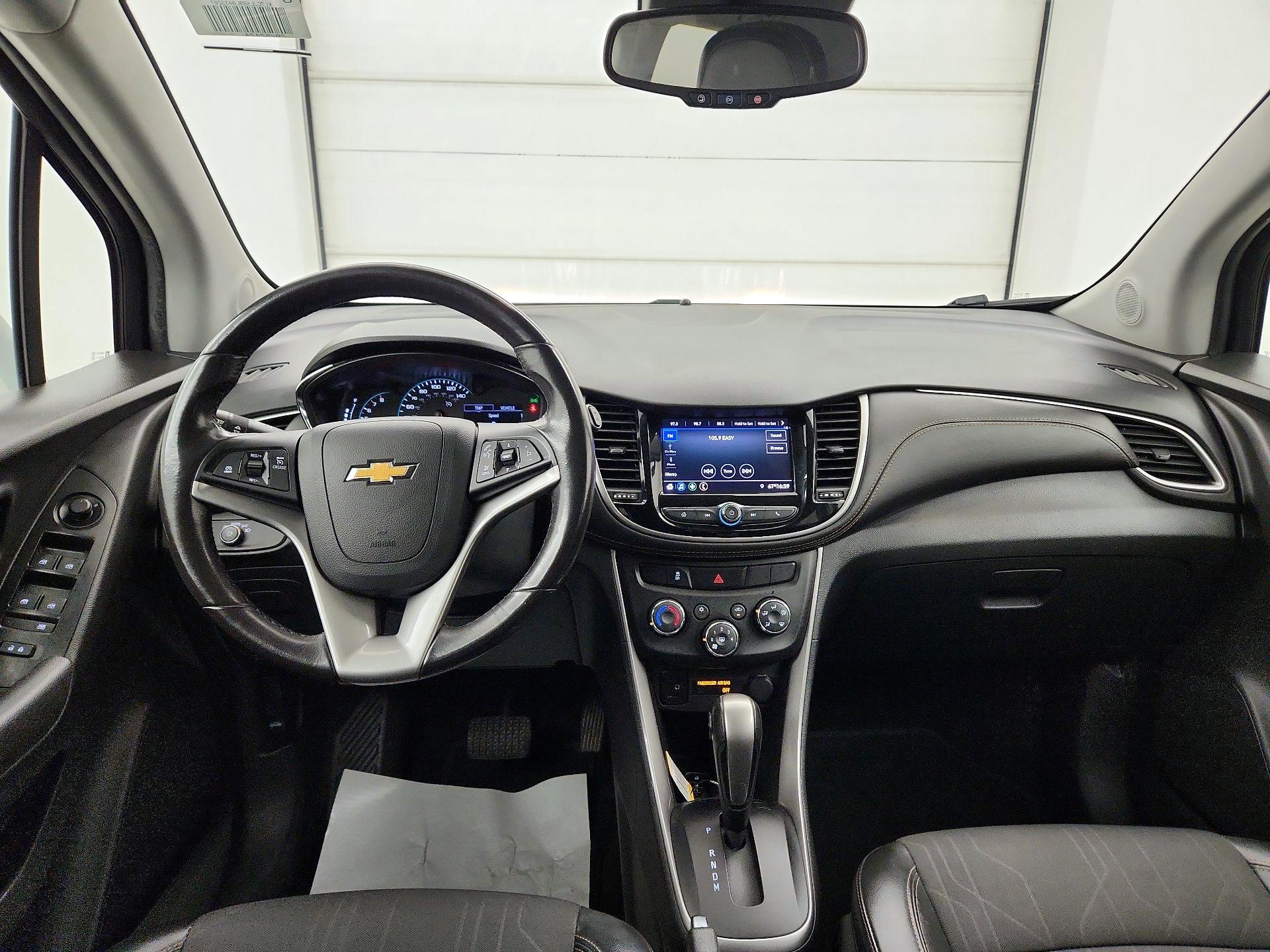 Thumbnail: 2020 Chevrolet Trax - 9