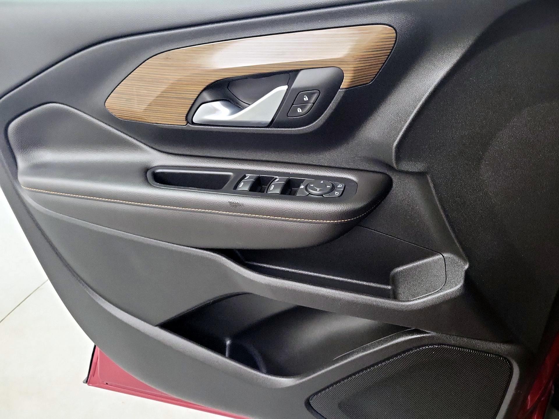 Thumbnail: 2020 GMC Terrain - 10