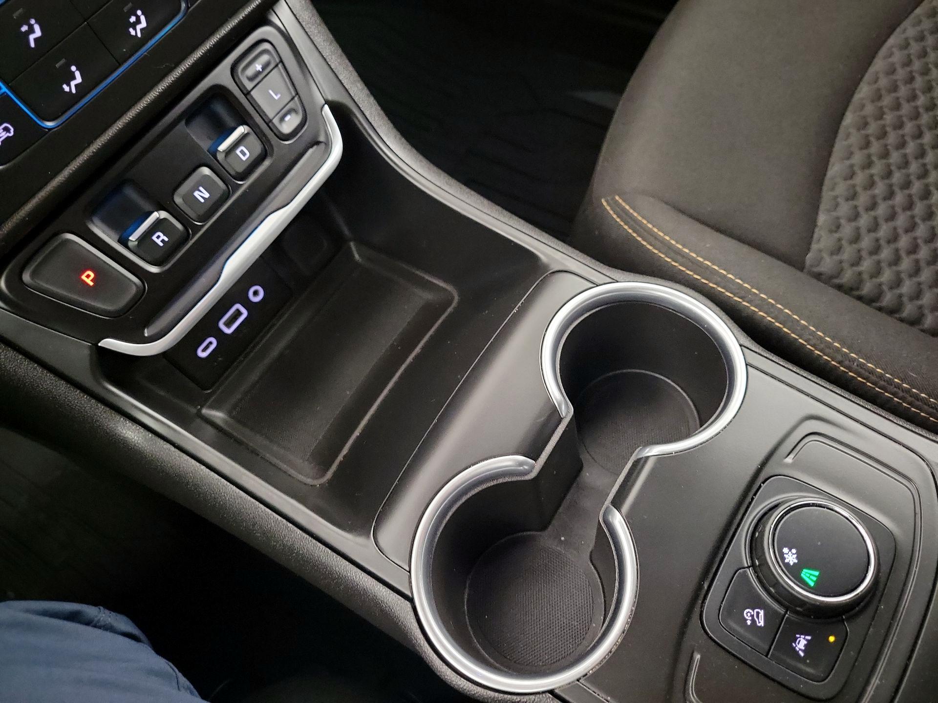 Thumbnail: 2020 GMC Terrain - 15