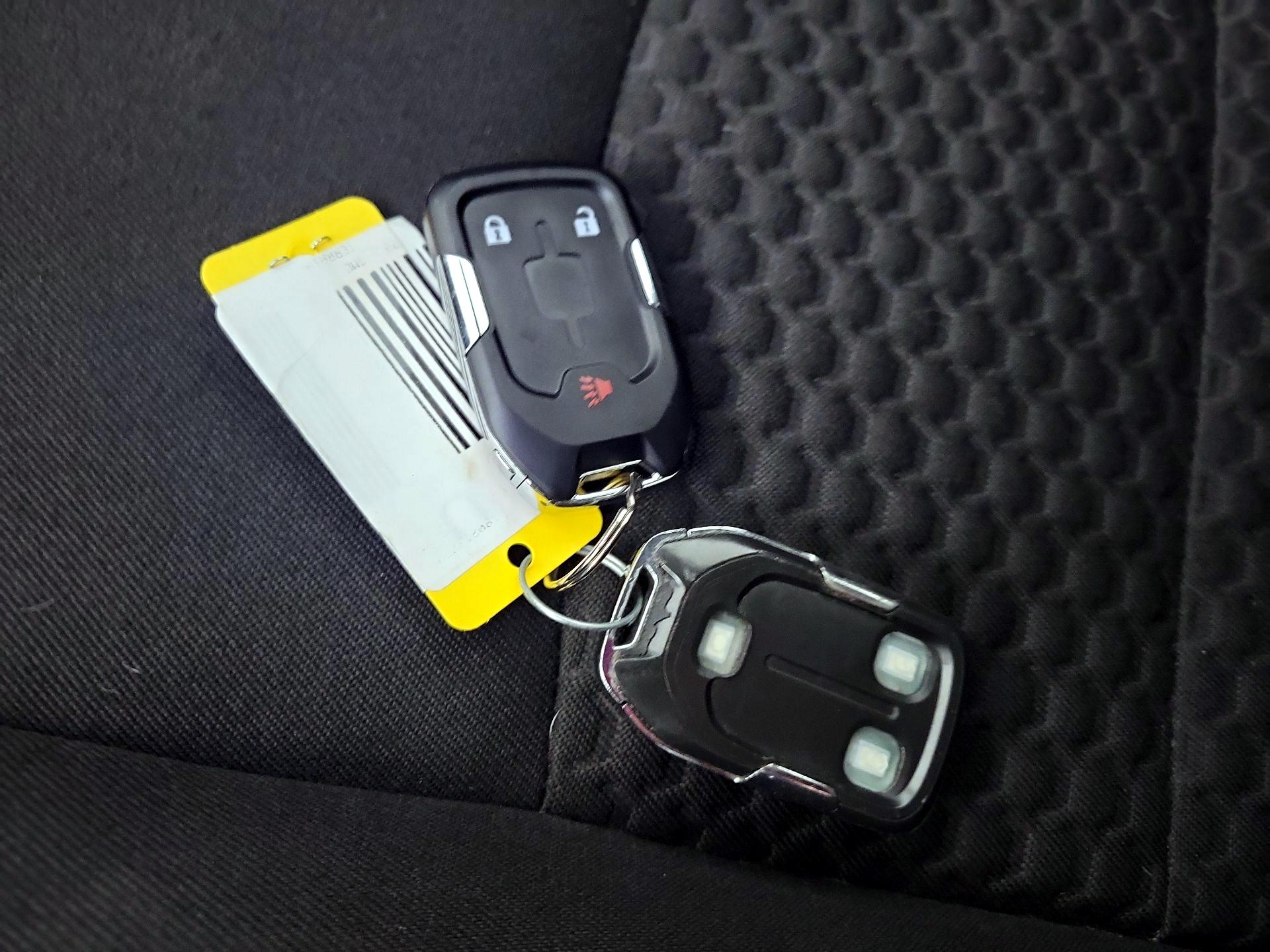 Thumbnail: 2020 GMC Terrain - 20