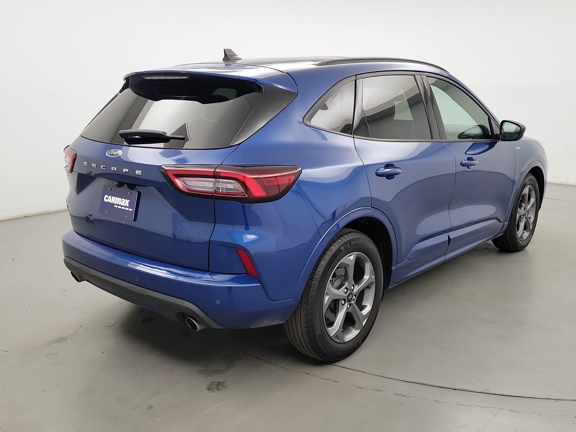 Thumbnail: 2023 Ford Escape - 5