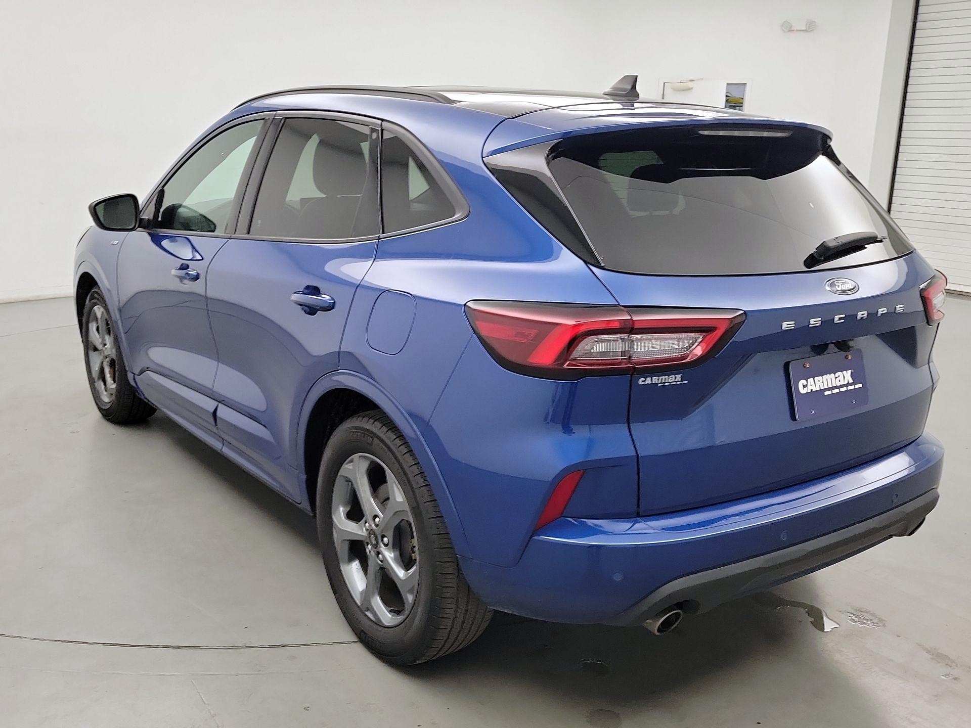 Thumbnail: 2023 Ford Escape - 7