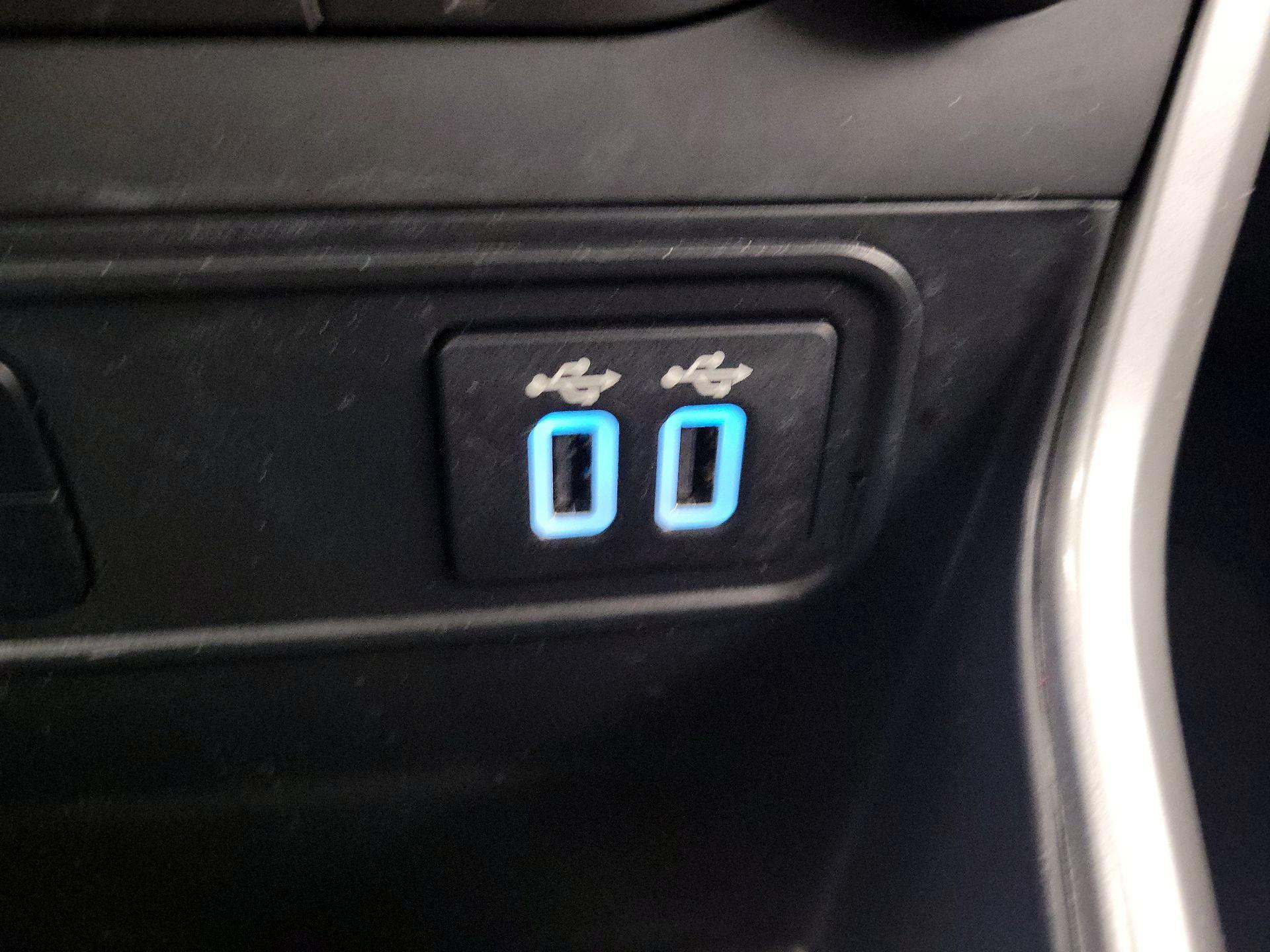 Thumbnail: 2021 Ford EcoSport - 16