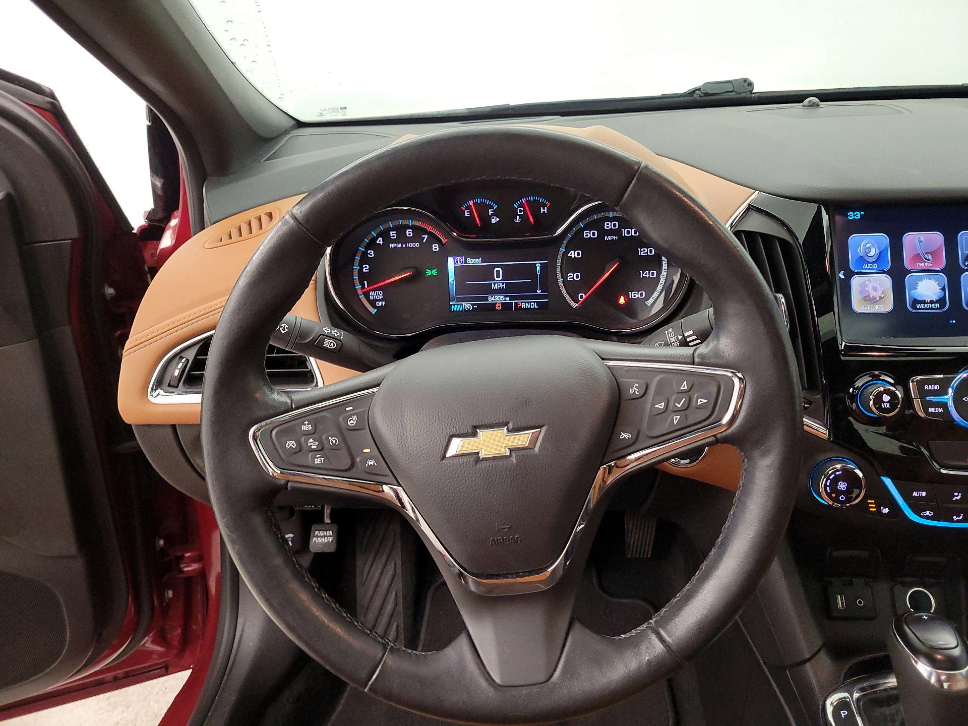 Thumbnail: 2017 Chevrolet Cruze - 10