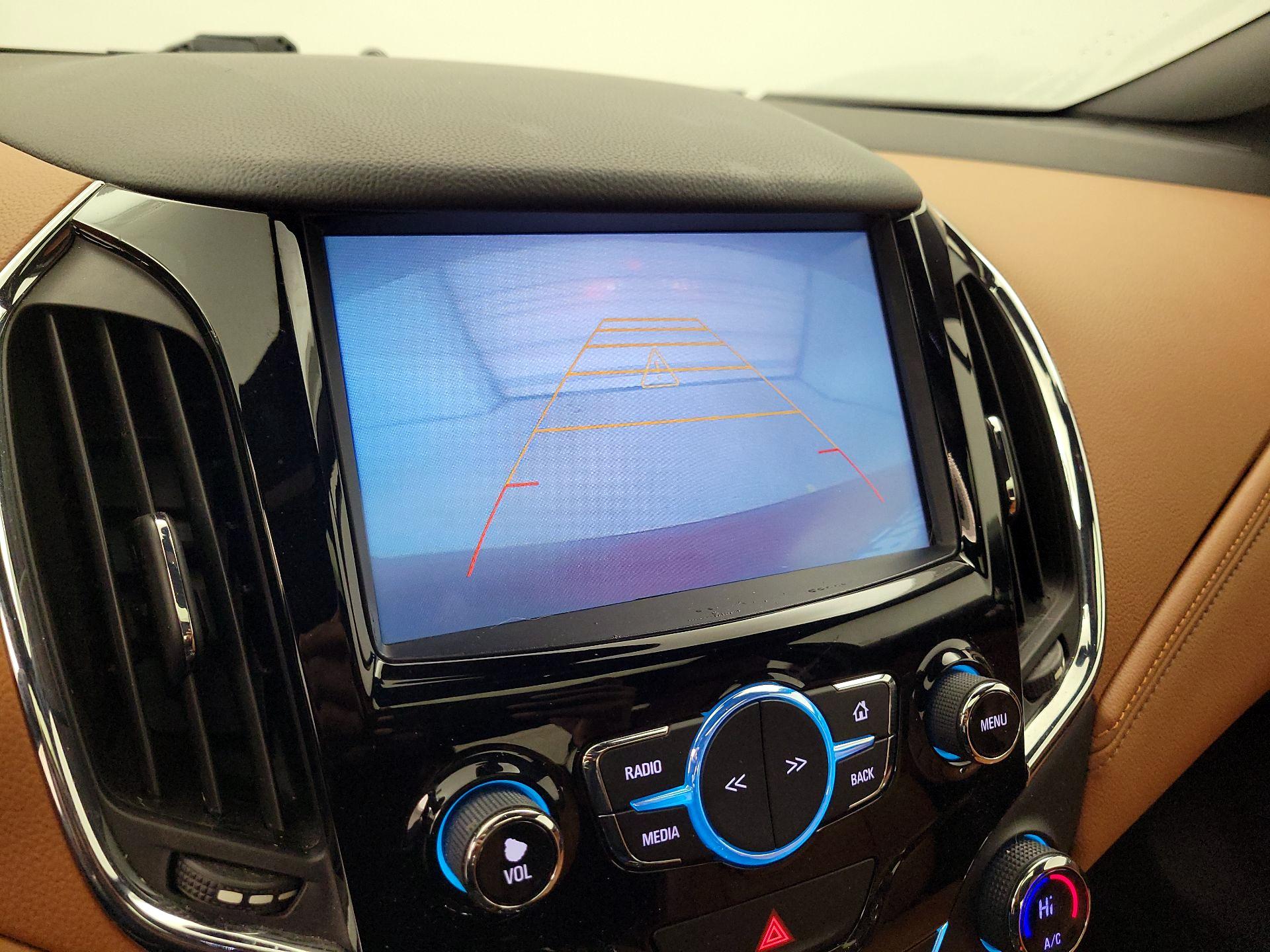 Thumbnail: 2017 Chevrolet Cruze - 14