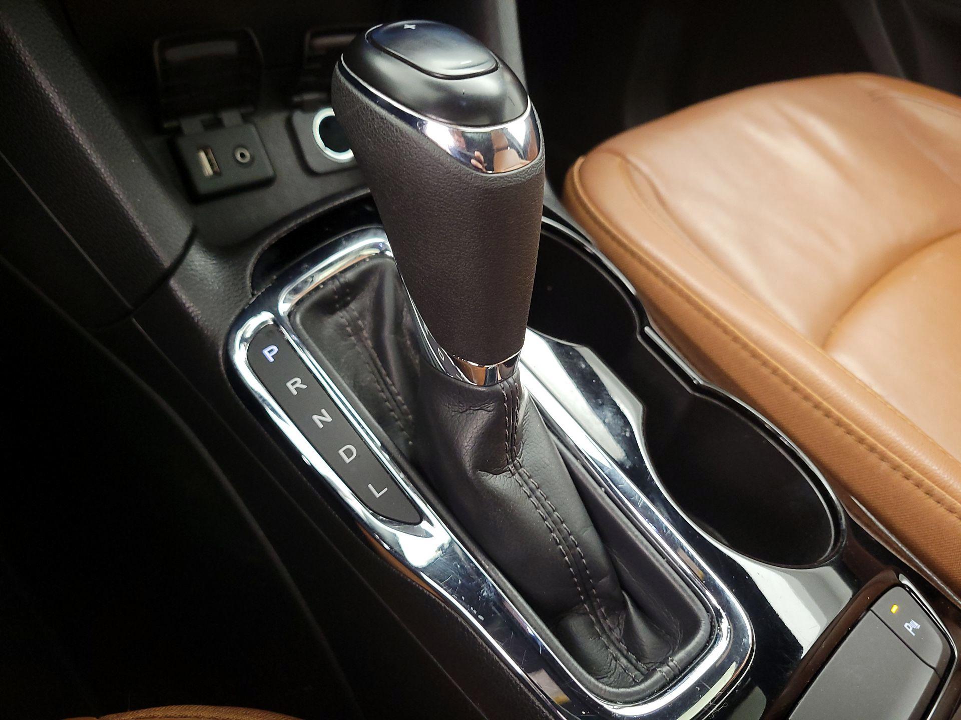 Thumbnail: 2017 Chevrolet Cruze - 17