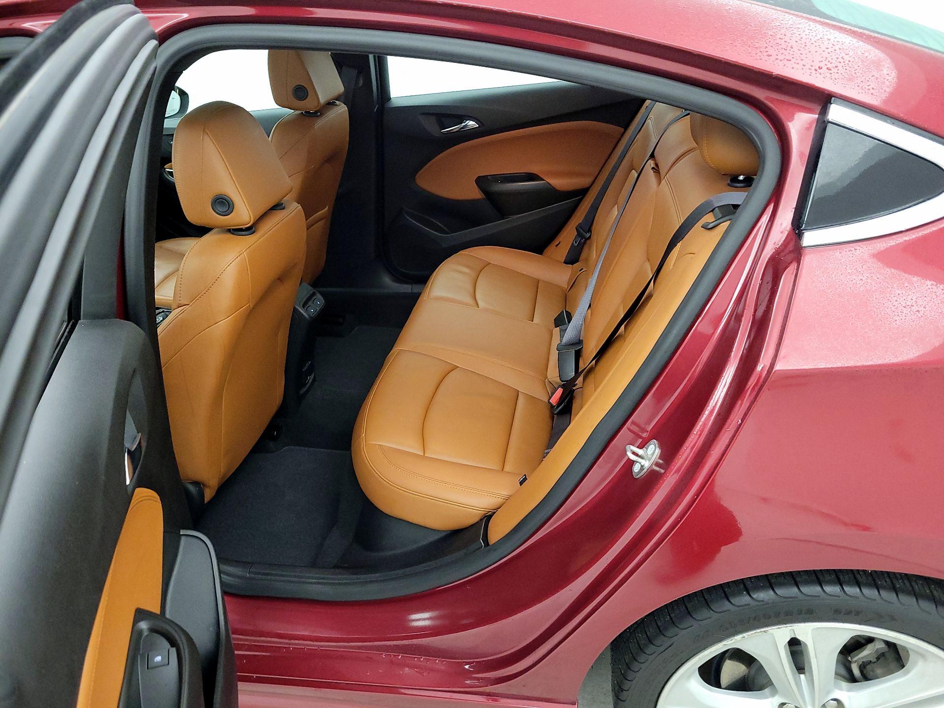 Thumbnail: 2017 Chevrolet Cruze - 20