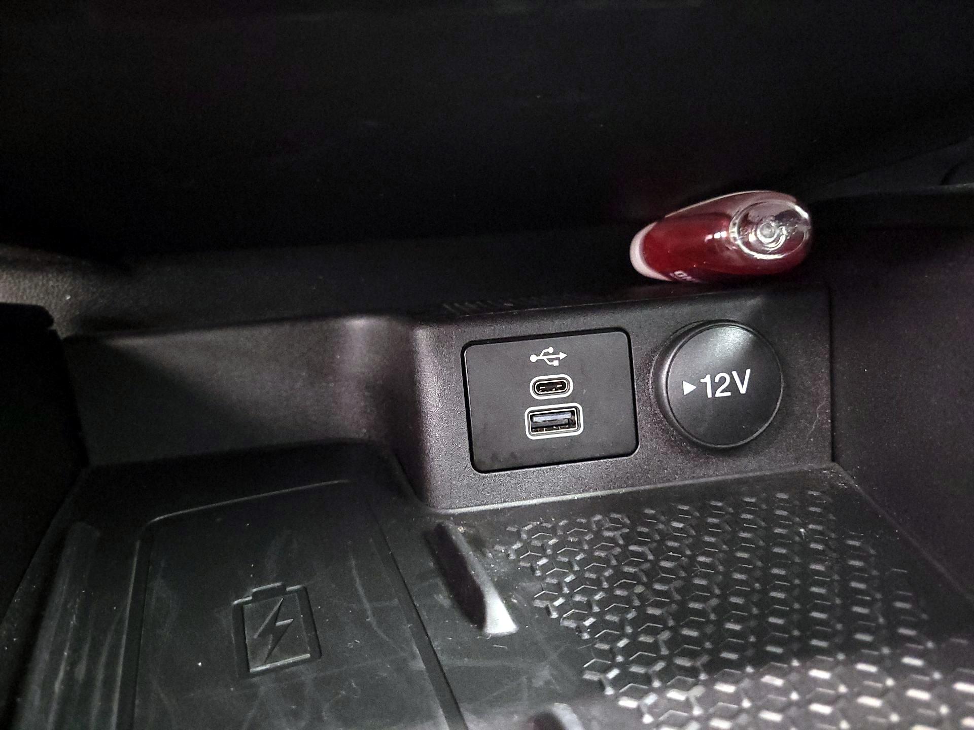 Thumbnail: 2023 Ford Bronco Sport - 18