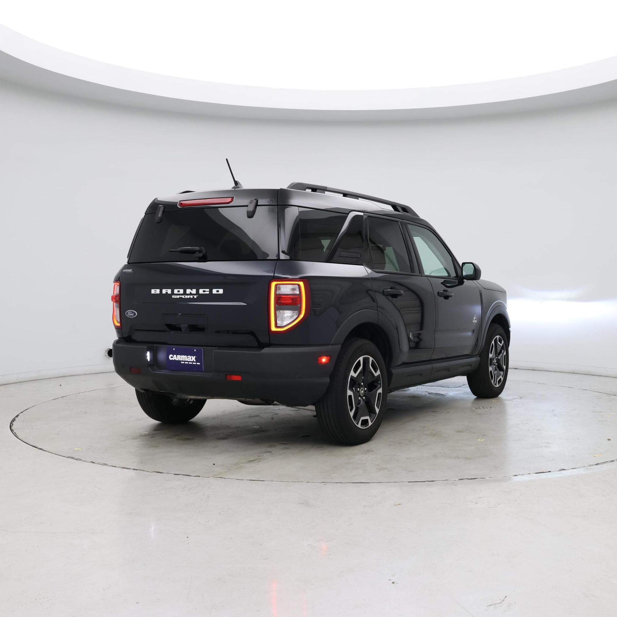 Thumbnail: 2023 Ford Bronco Sport - 8