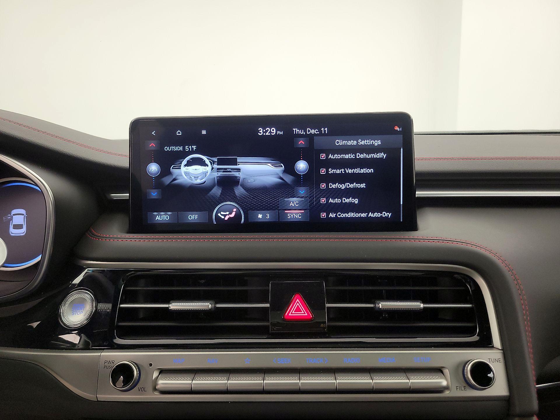 Thumbnail: 2025 Genesis G70 - 17