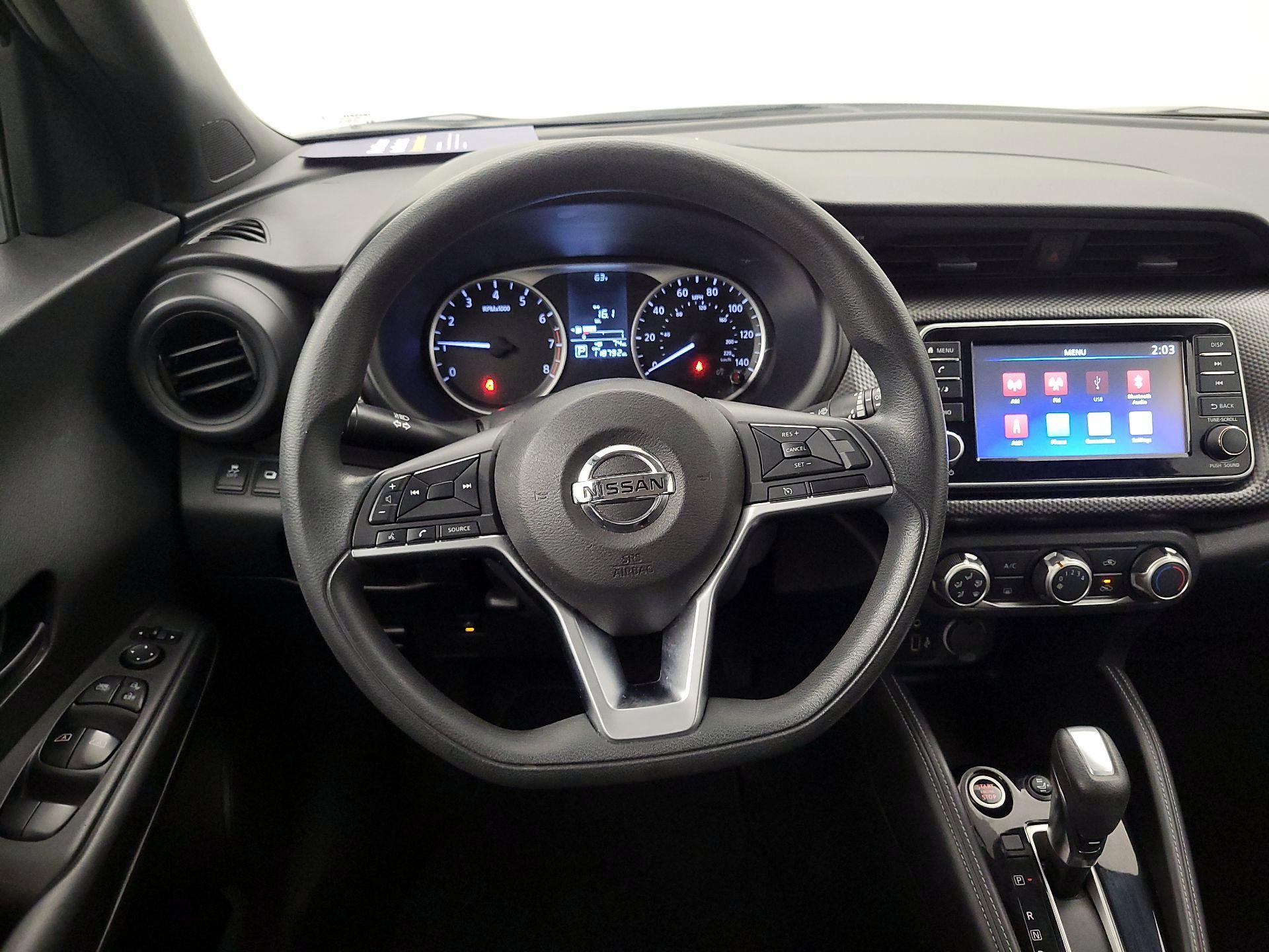 Thumbnail: 2018 Nissan Kicks - 10