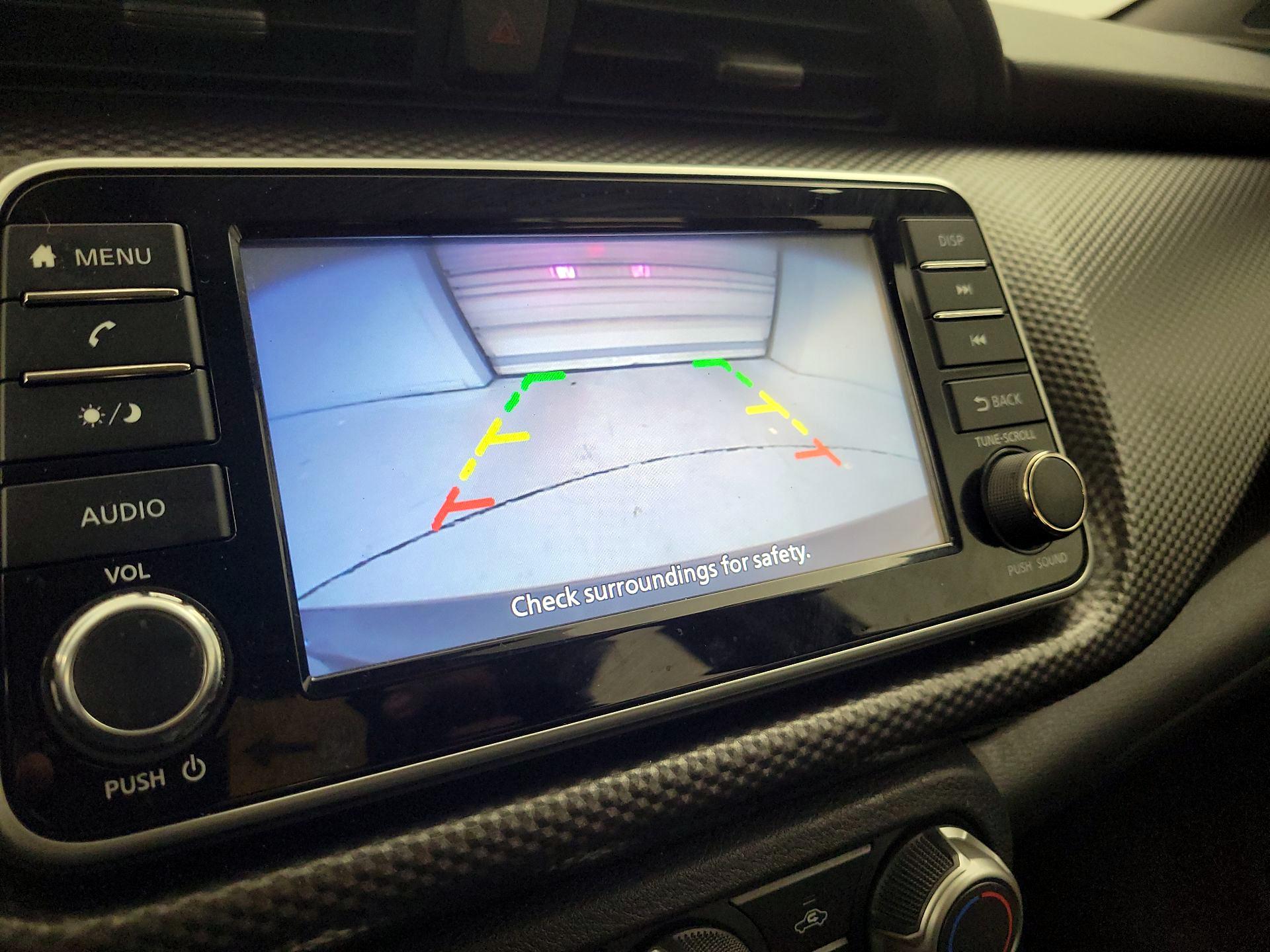 Thumbnail: 2018 Nissan Kicks - 14