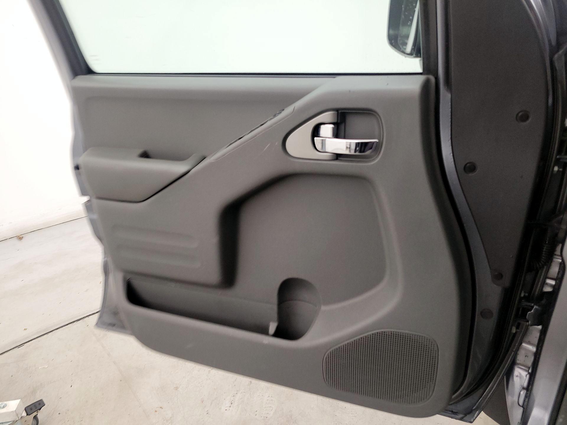 Thumbnail: 2018 Nissan Frontier - 12