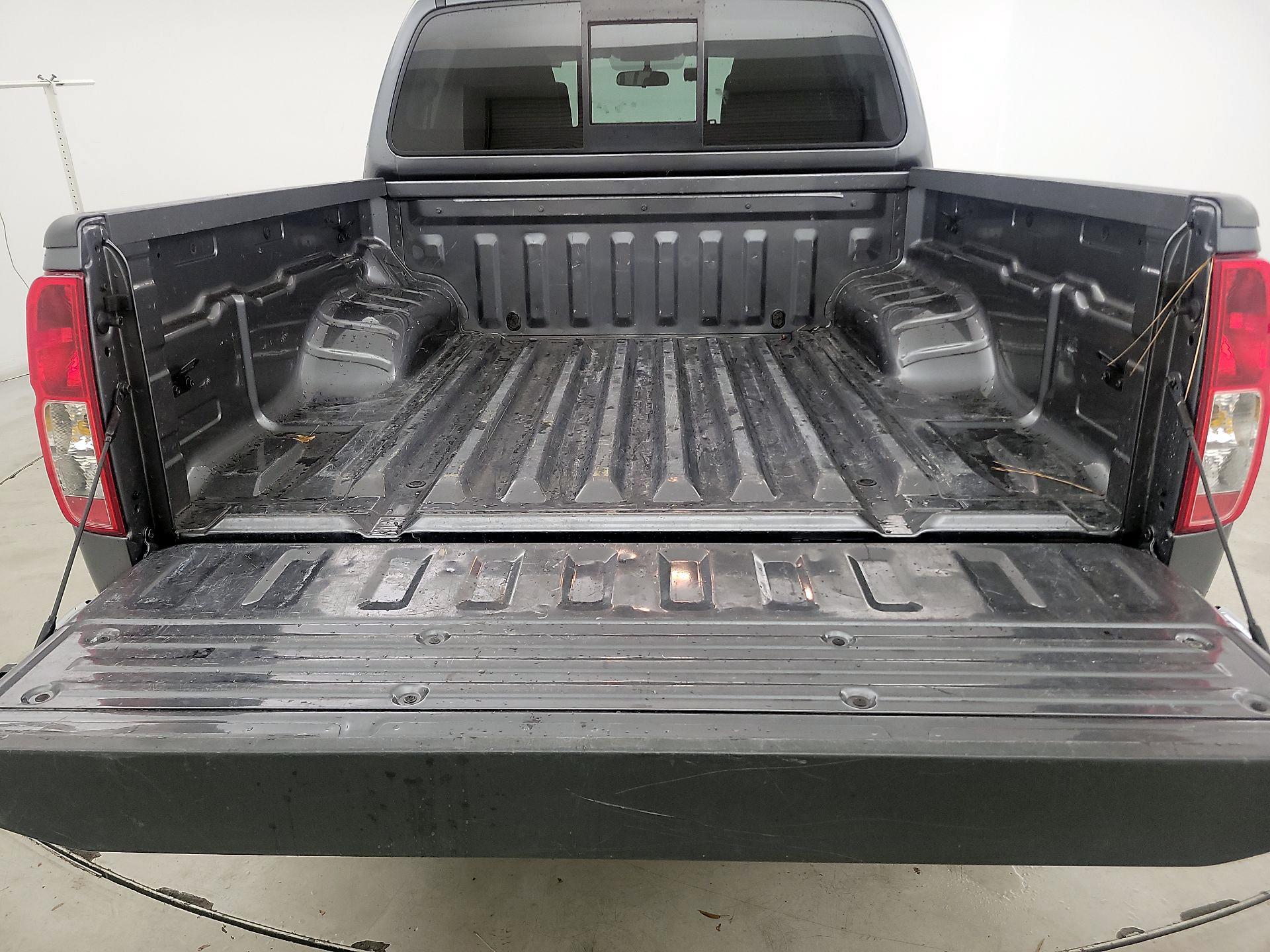 Thumbnail: 2018 Nissan Frontier - 20