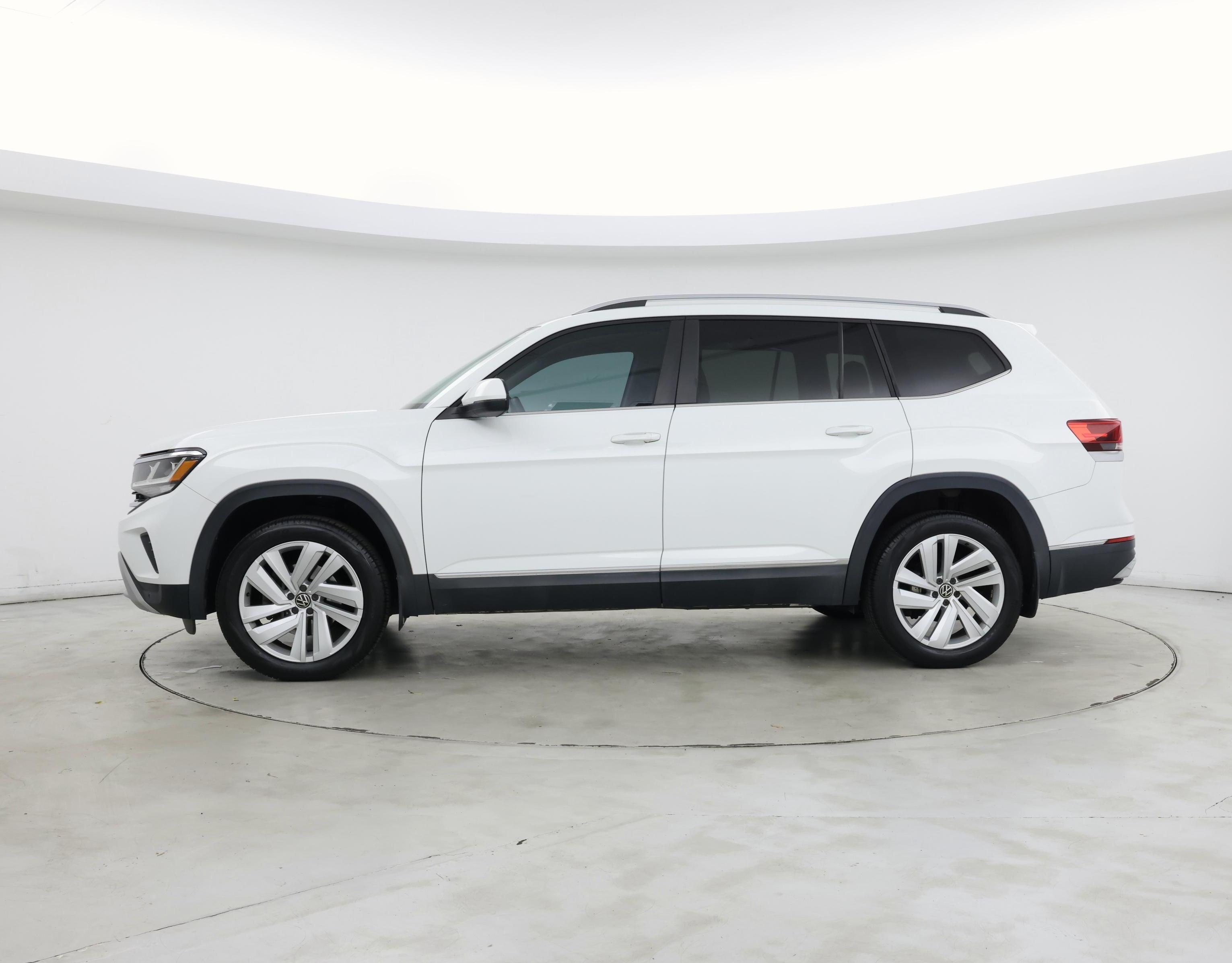 Thumbnail: 2021 Volkswagen Atlas - 3