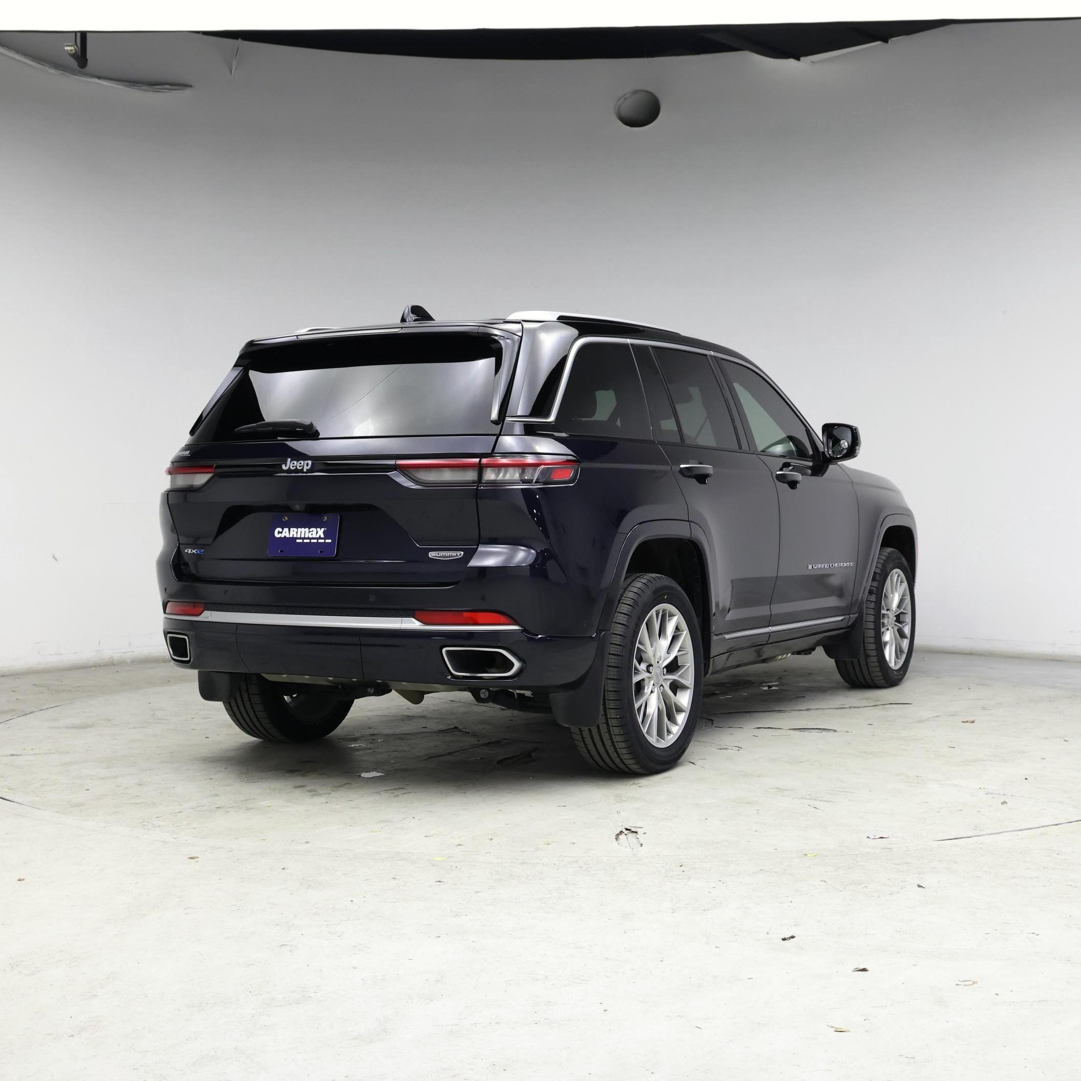 Thumbnail: 2024 Jeep Grand Cherokee - 8