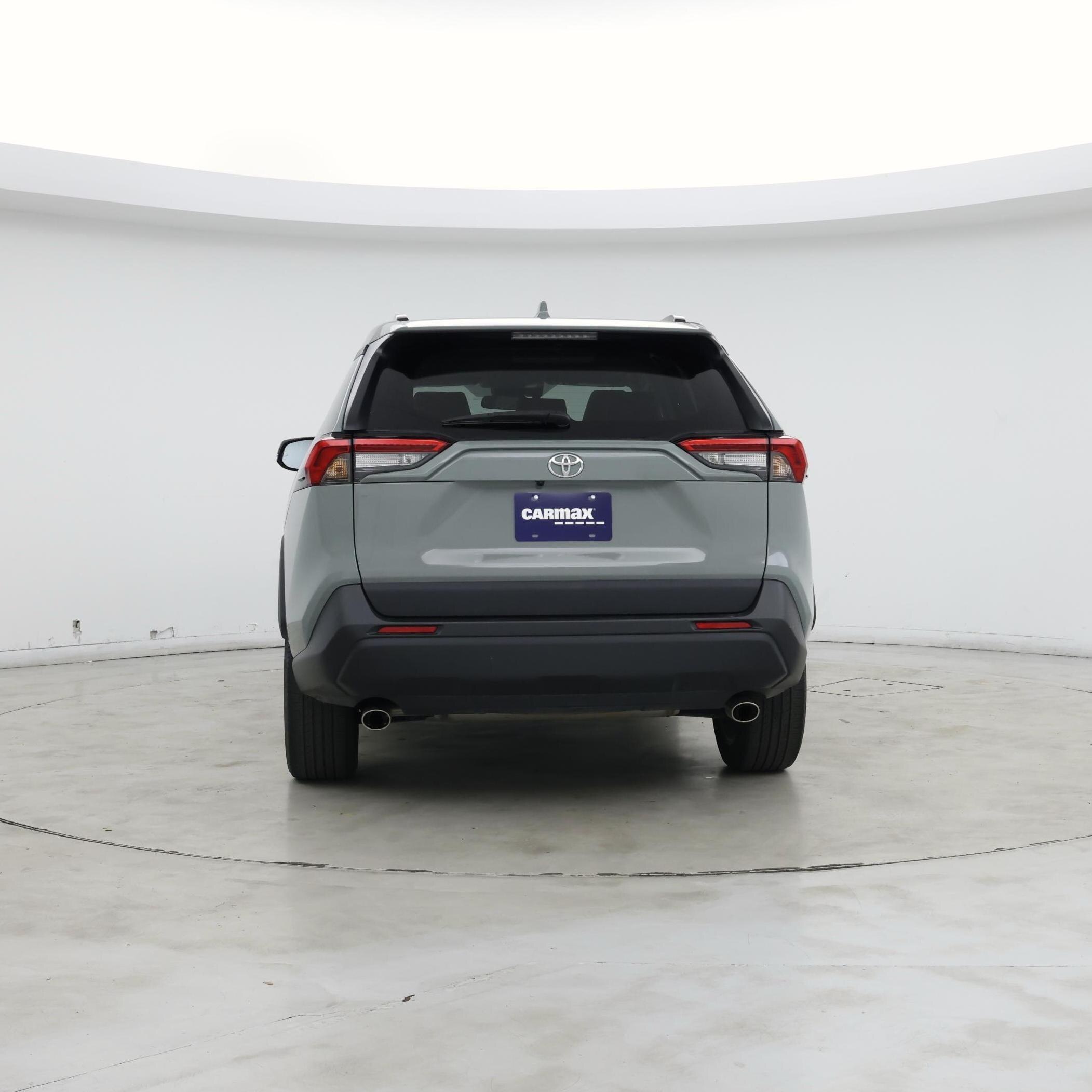 Thumbnail: 2021 Toyota RAV4 - 6