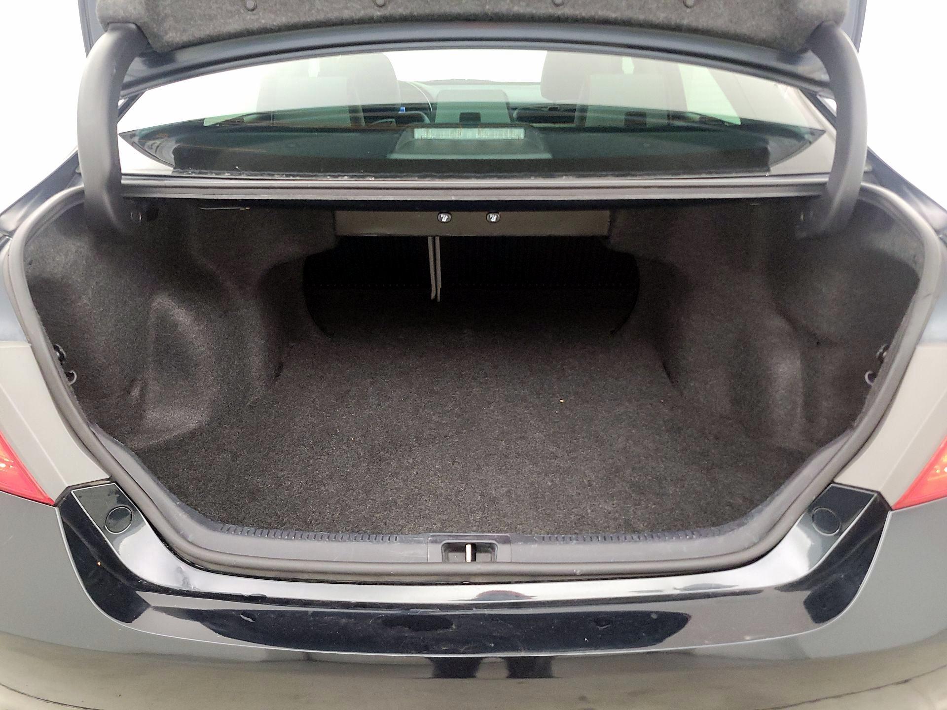 Thumbnail: 2016 Toyota Camry - 20