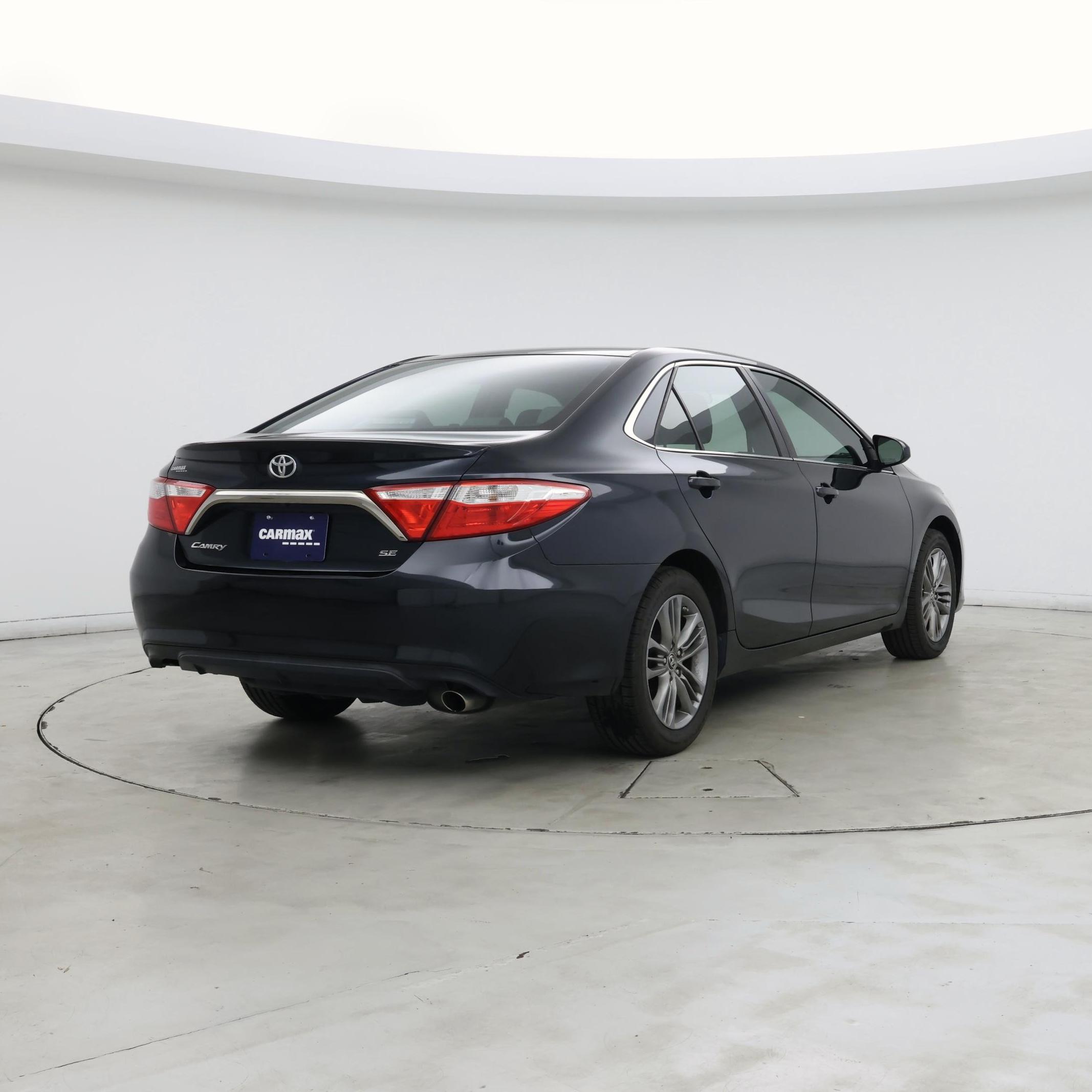 Thumbnail: 2016 Toyota Camry - 8
