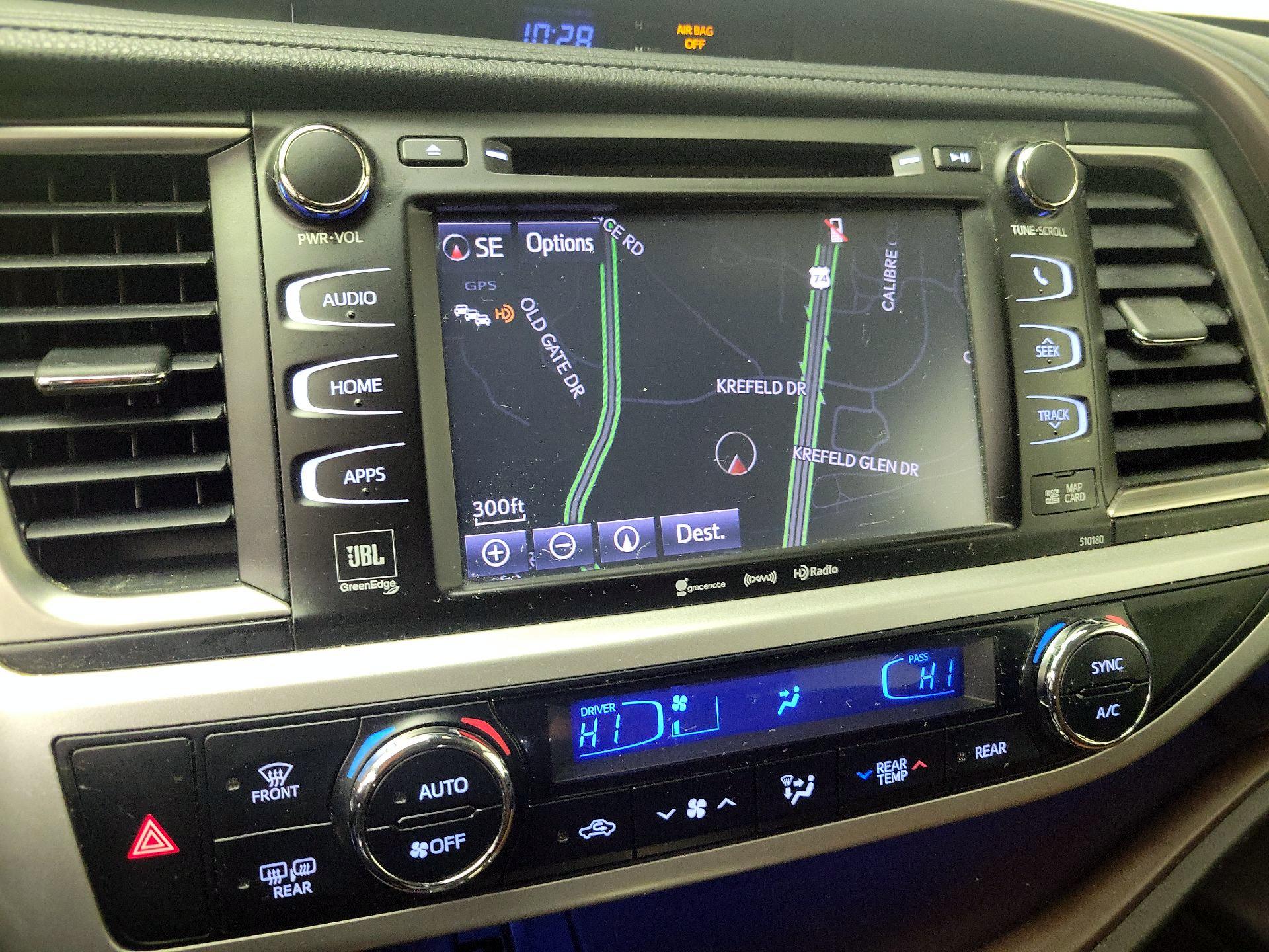 Thumbnail: 2018 Toyota Highlander - 13