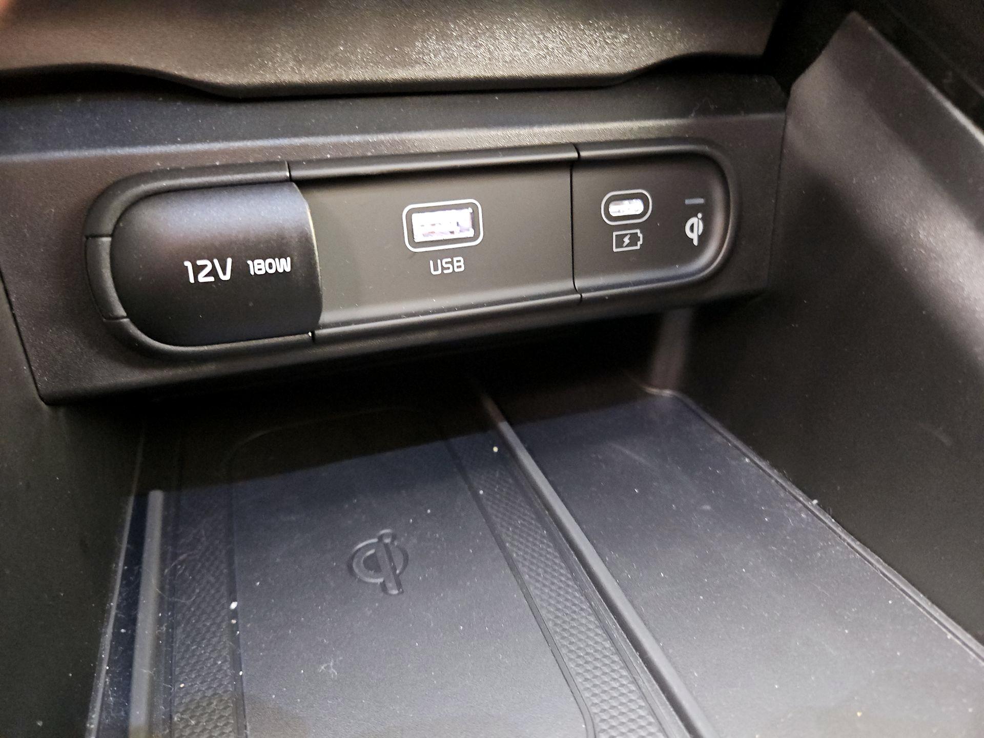 Thumbnail: 2025 Kia Telluride - 19