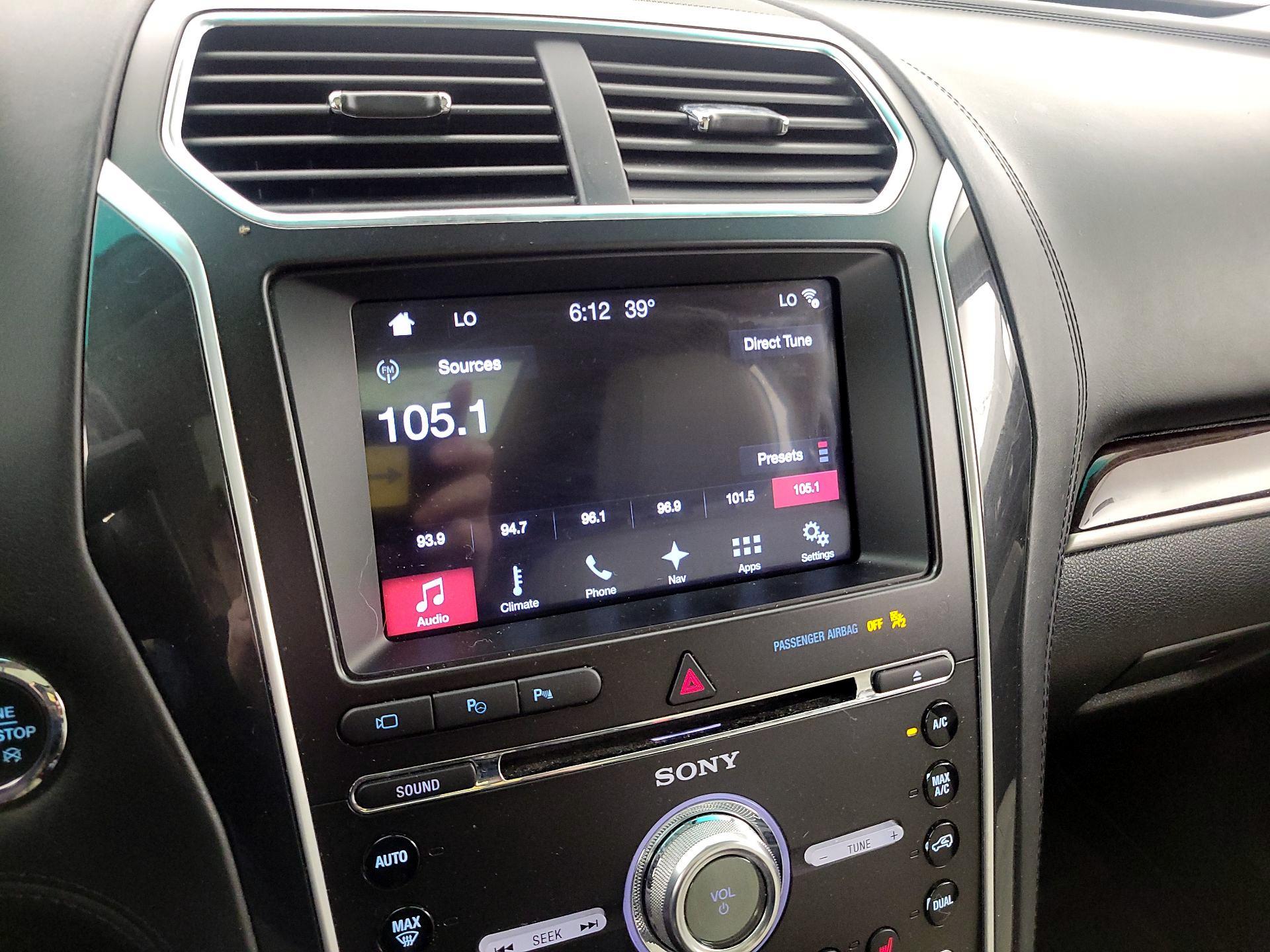 Thumbnail: 2017 Ford Explorer - 16