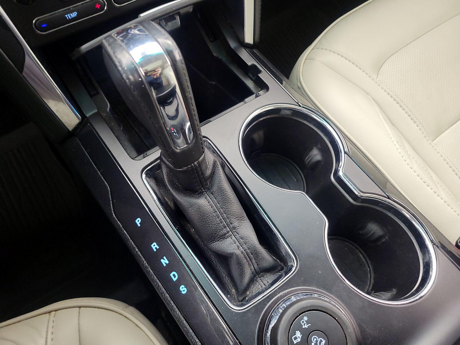 Thumbnail: 2017 Ford Explorer - 18