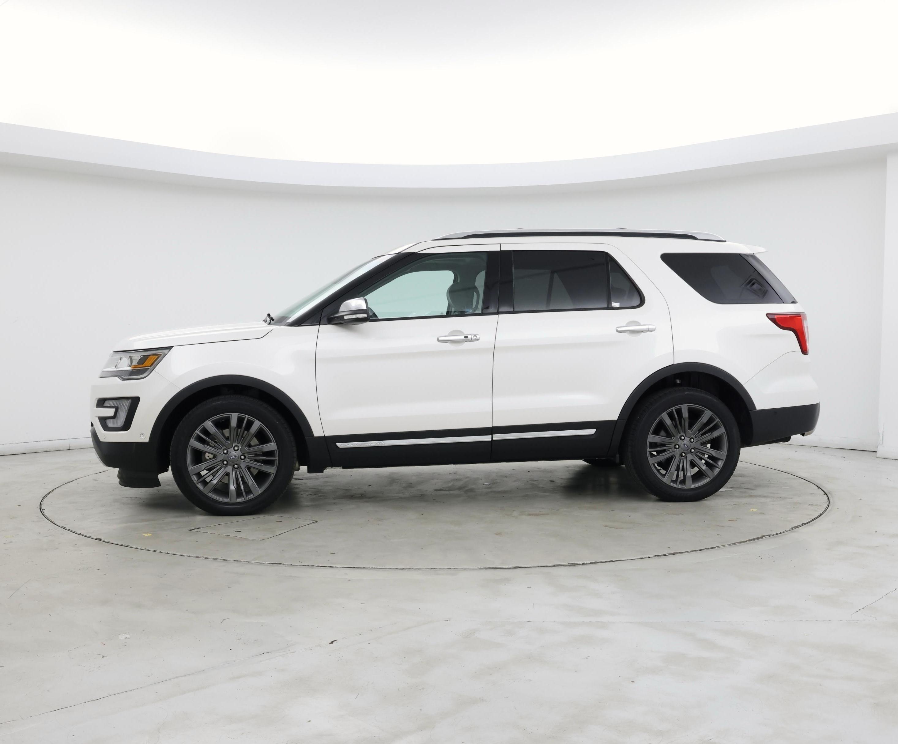 Thumbnail: 2017 Ford Explorer - 3