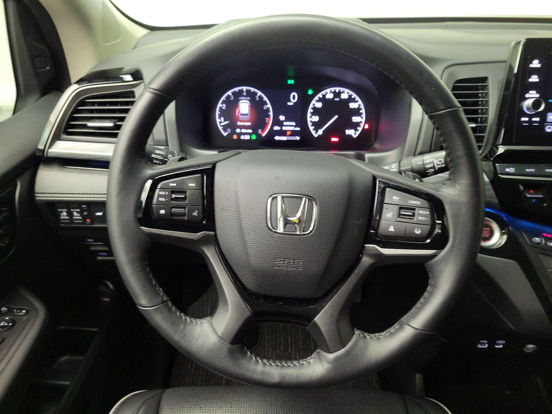 Thumbnail: 2025 Honda Odyssey - 10