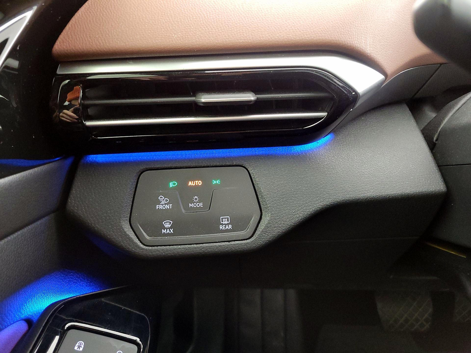 Thumbnail: 2021 Volkswagen ID.4 - 13