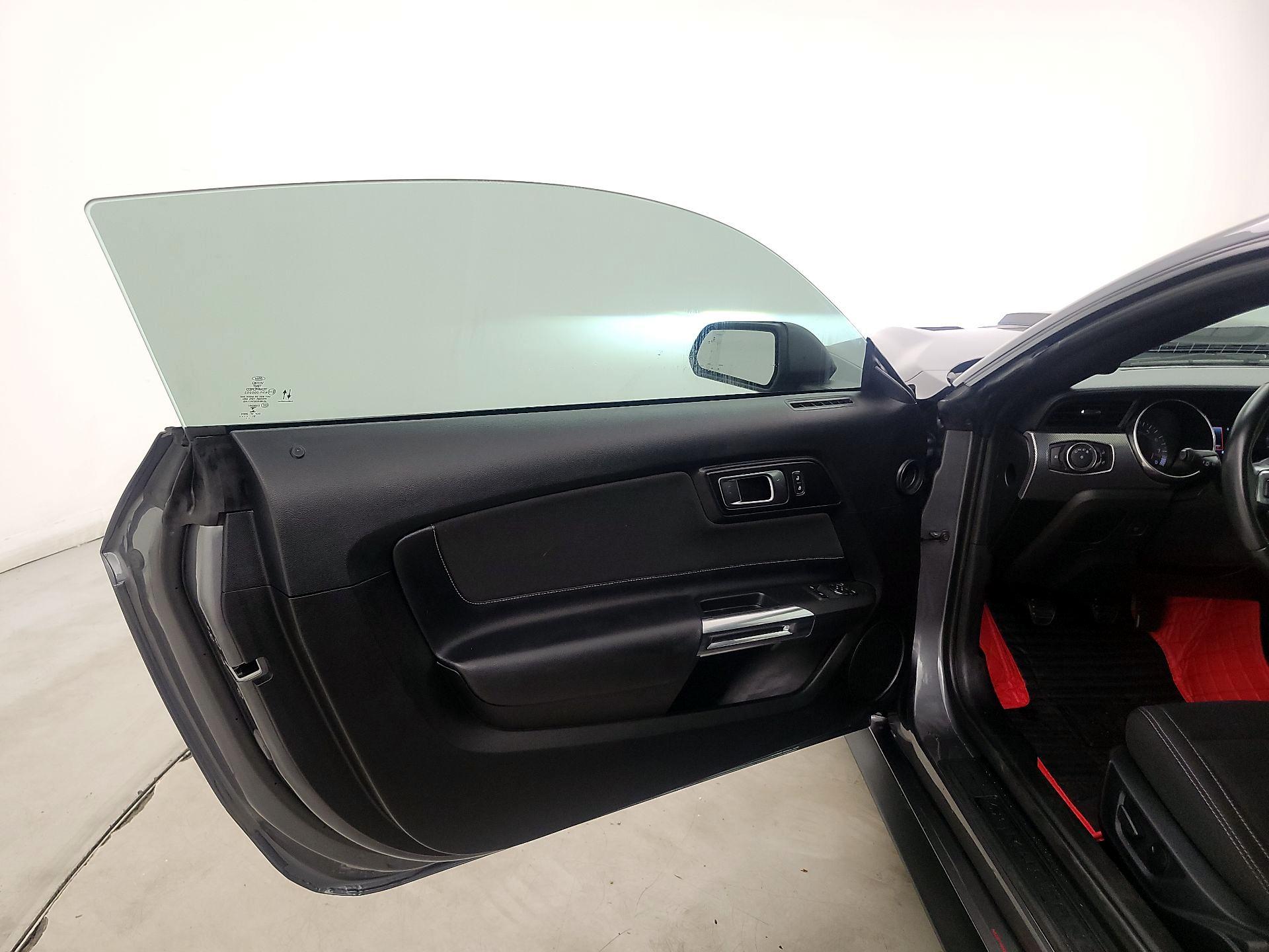 Thumbnail: 2021 Ford Mustang - 12