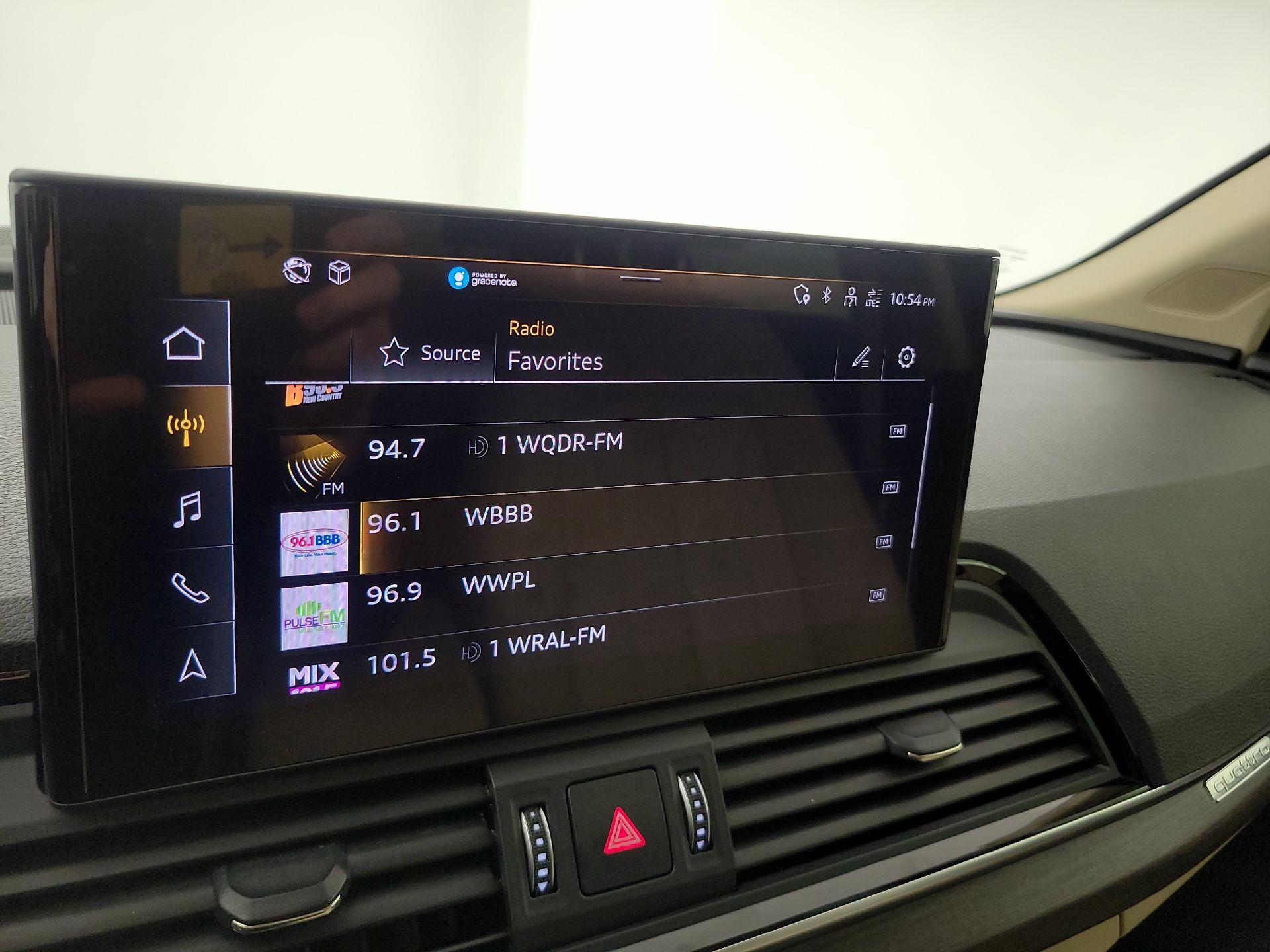 Thumbnail: 2022 Audi Q5 - 15