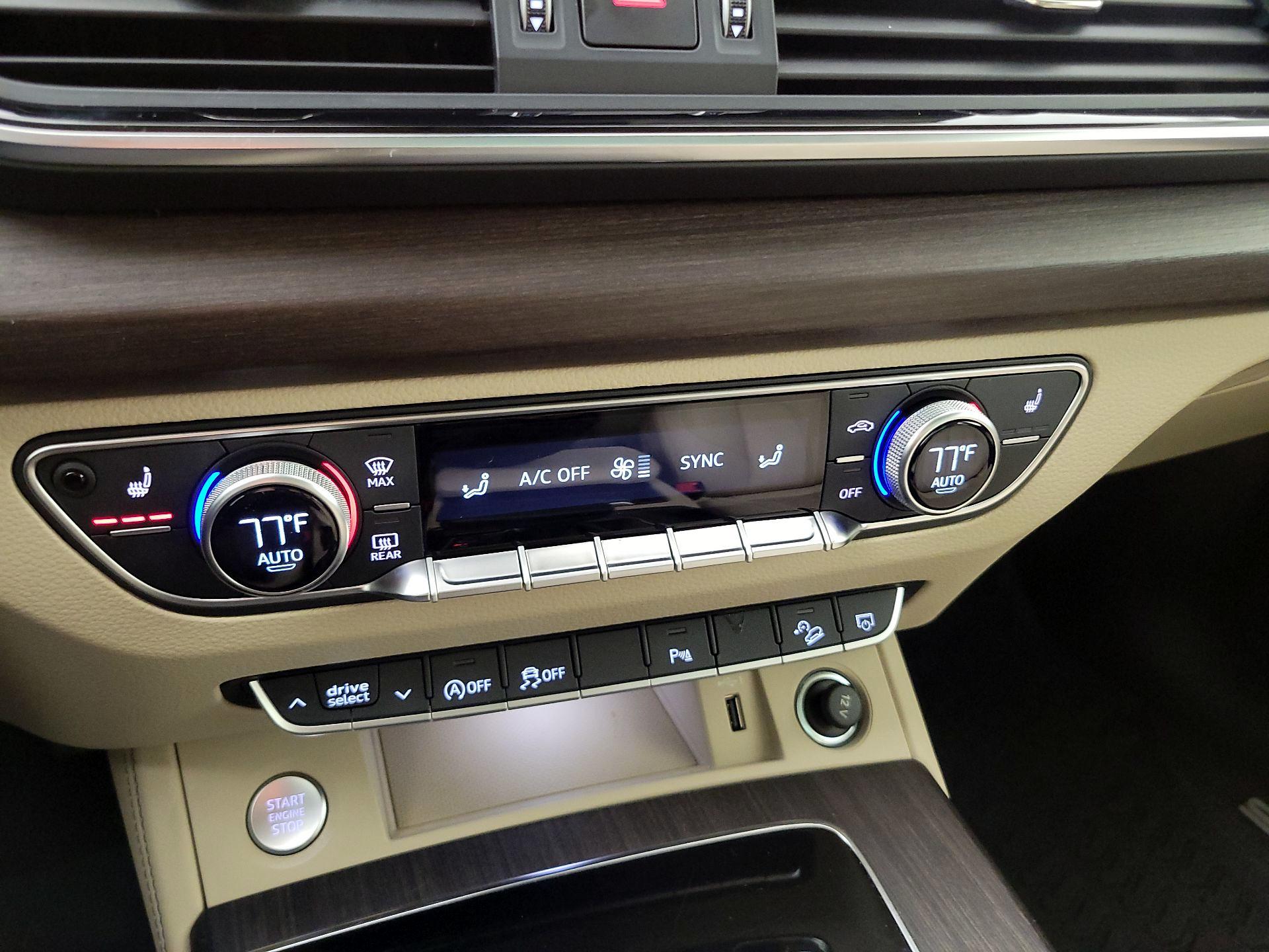 Thumbnail: 2022 Audi Q5 - 16