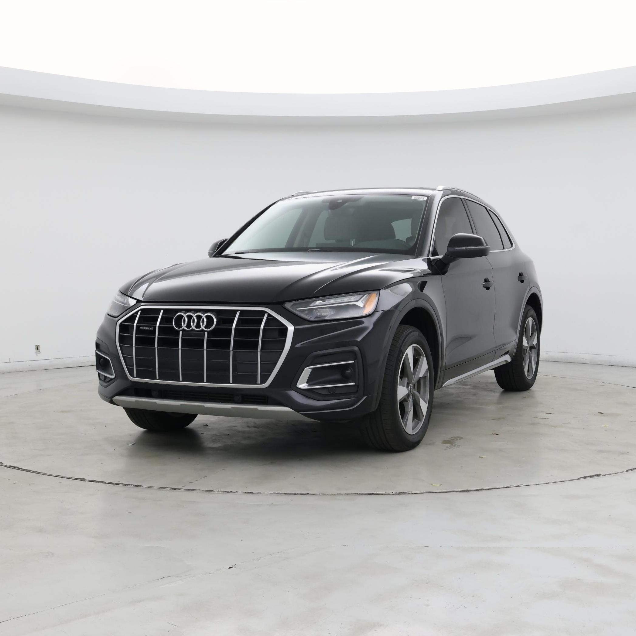 Thumbnail: 2022 Audi Q5 - 4