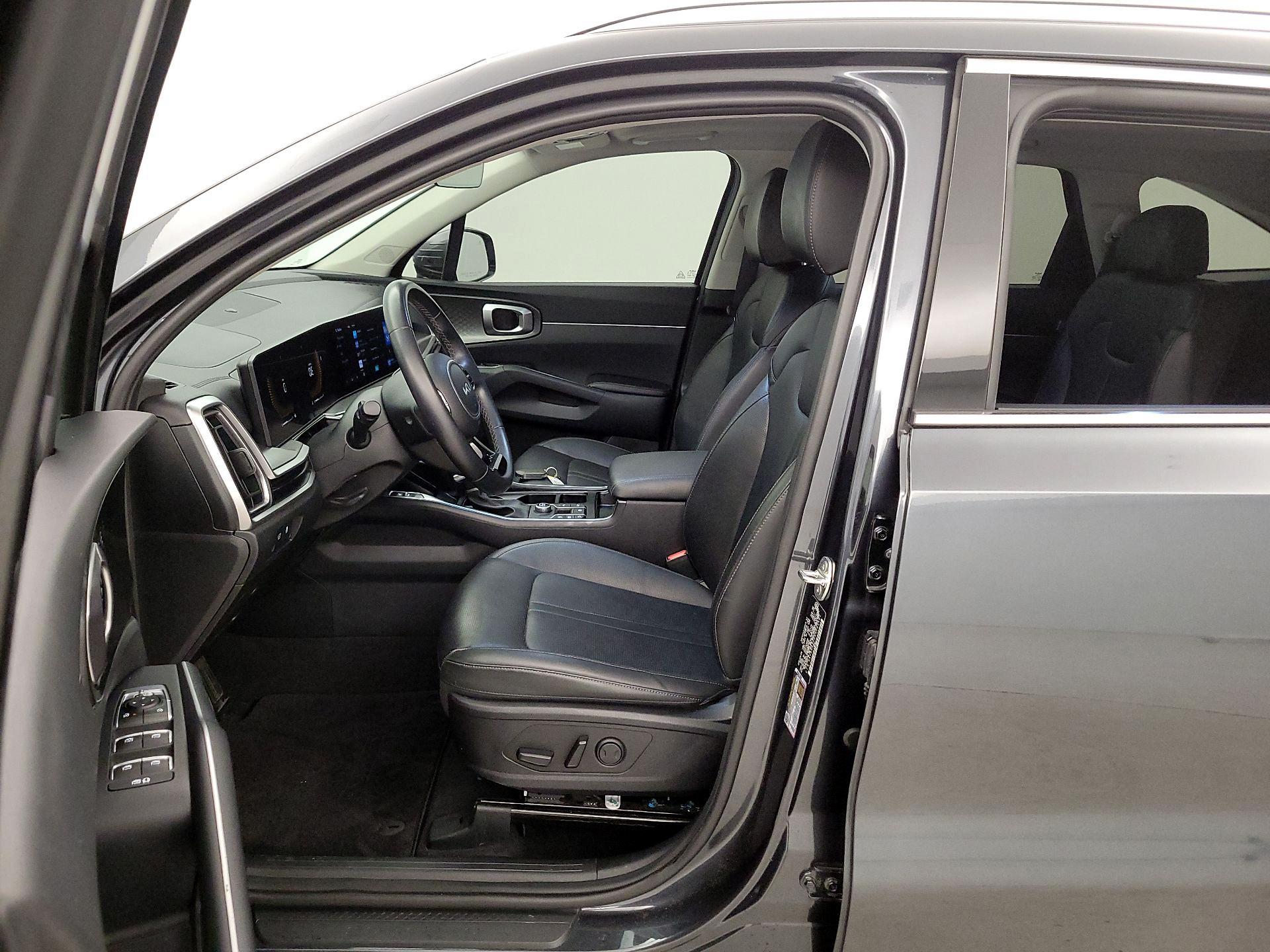 Thumbnail: 2024 Kia Sorento - 11