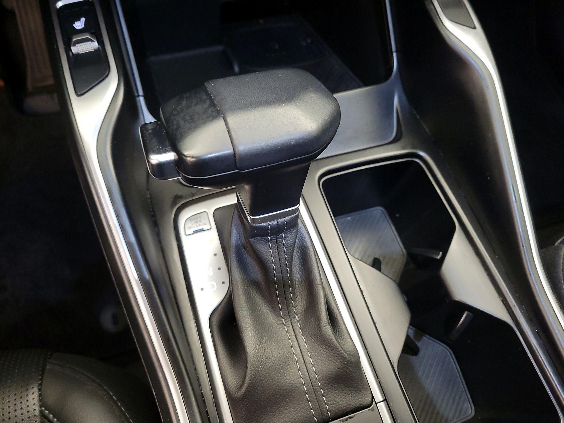 Thumbnail: 2024 Kia Sorento - 16