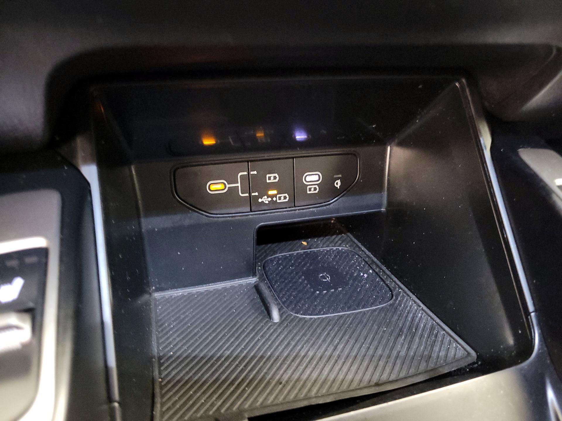 Thumbnail: 2024 Kia Sorento - 17