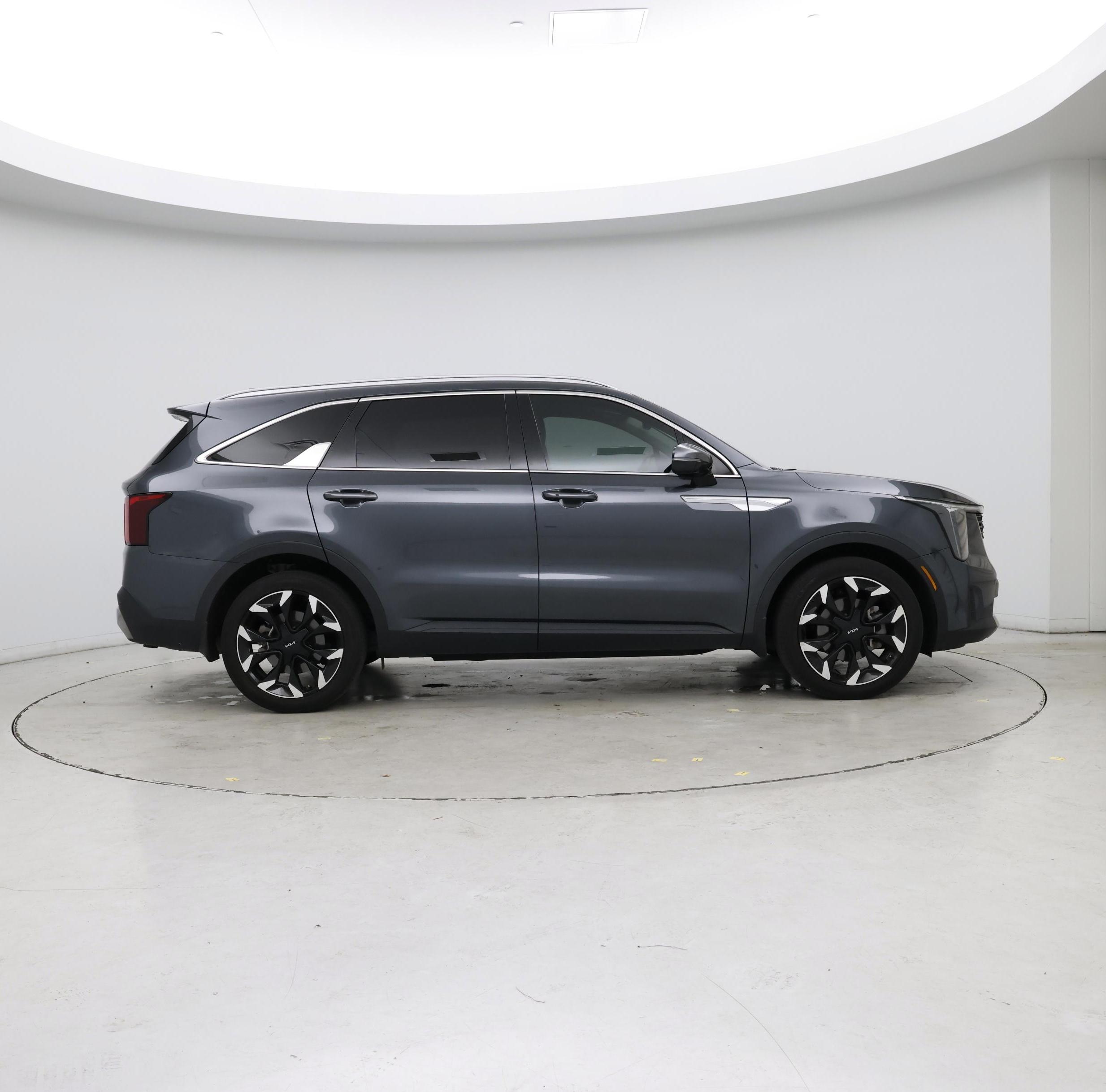 Thumbnail: 2024 Kia Sorento - 7