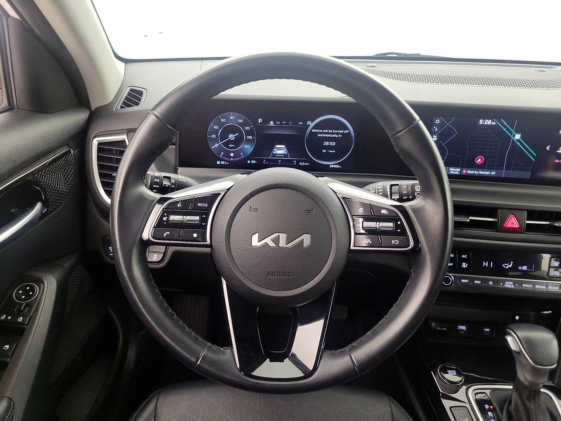 Thumbnail: 2024 Kia Seltos - 10