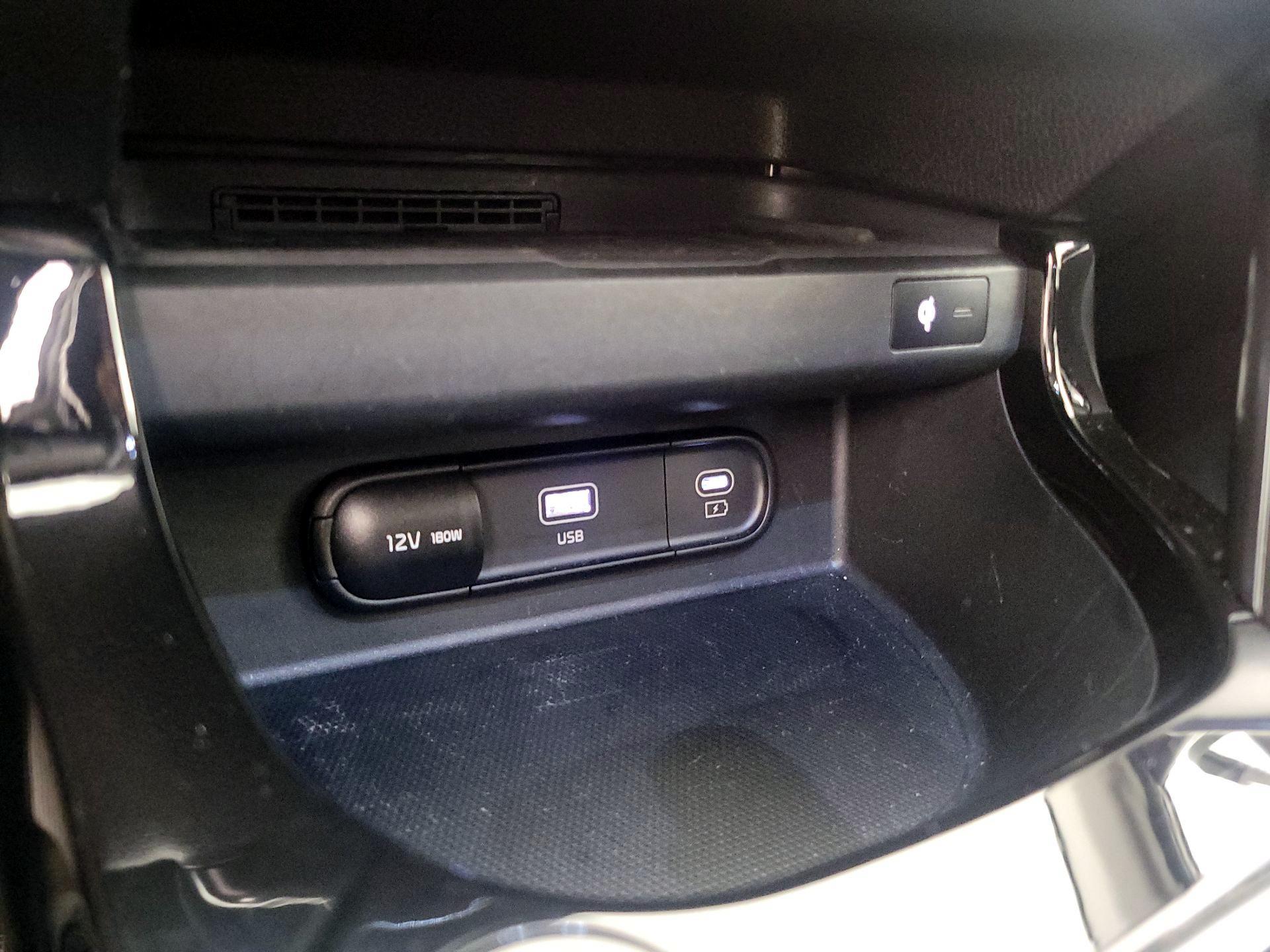 Thumbnail: 2024 Kia Seltos - 19