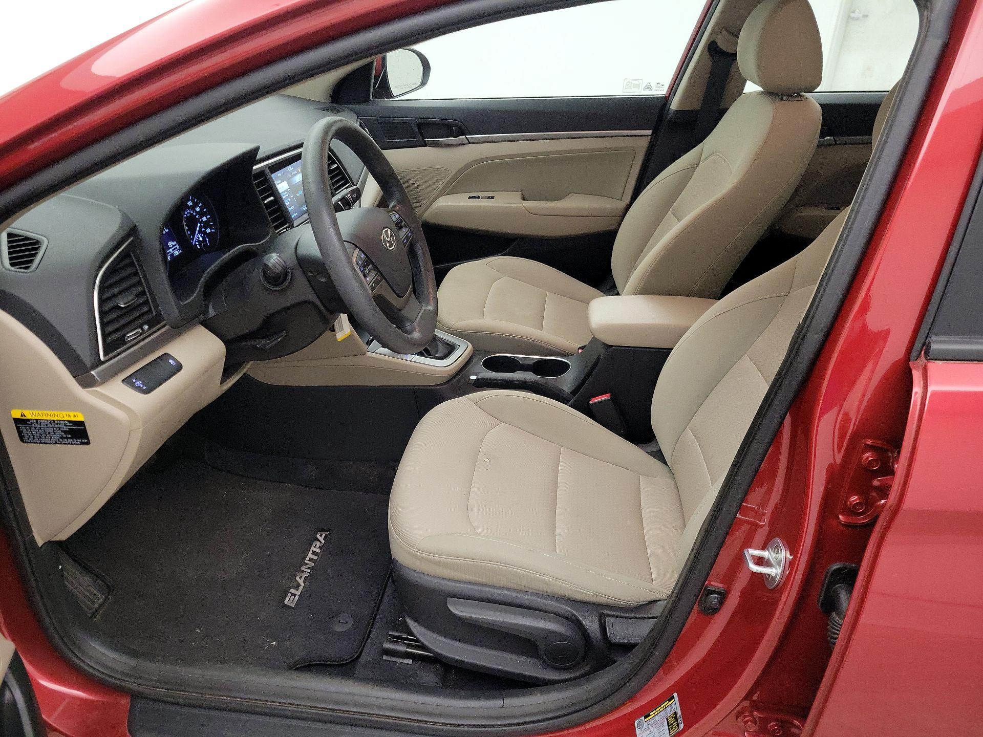 Thumbnail: 2017 Hyundai Elantra - 11