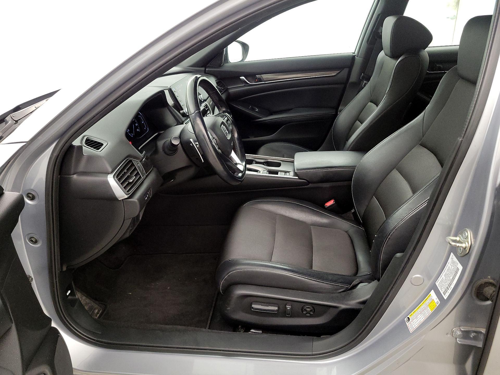 Thumbnail: 2018 Honda Accord - 11