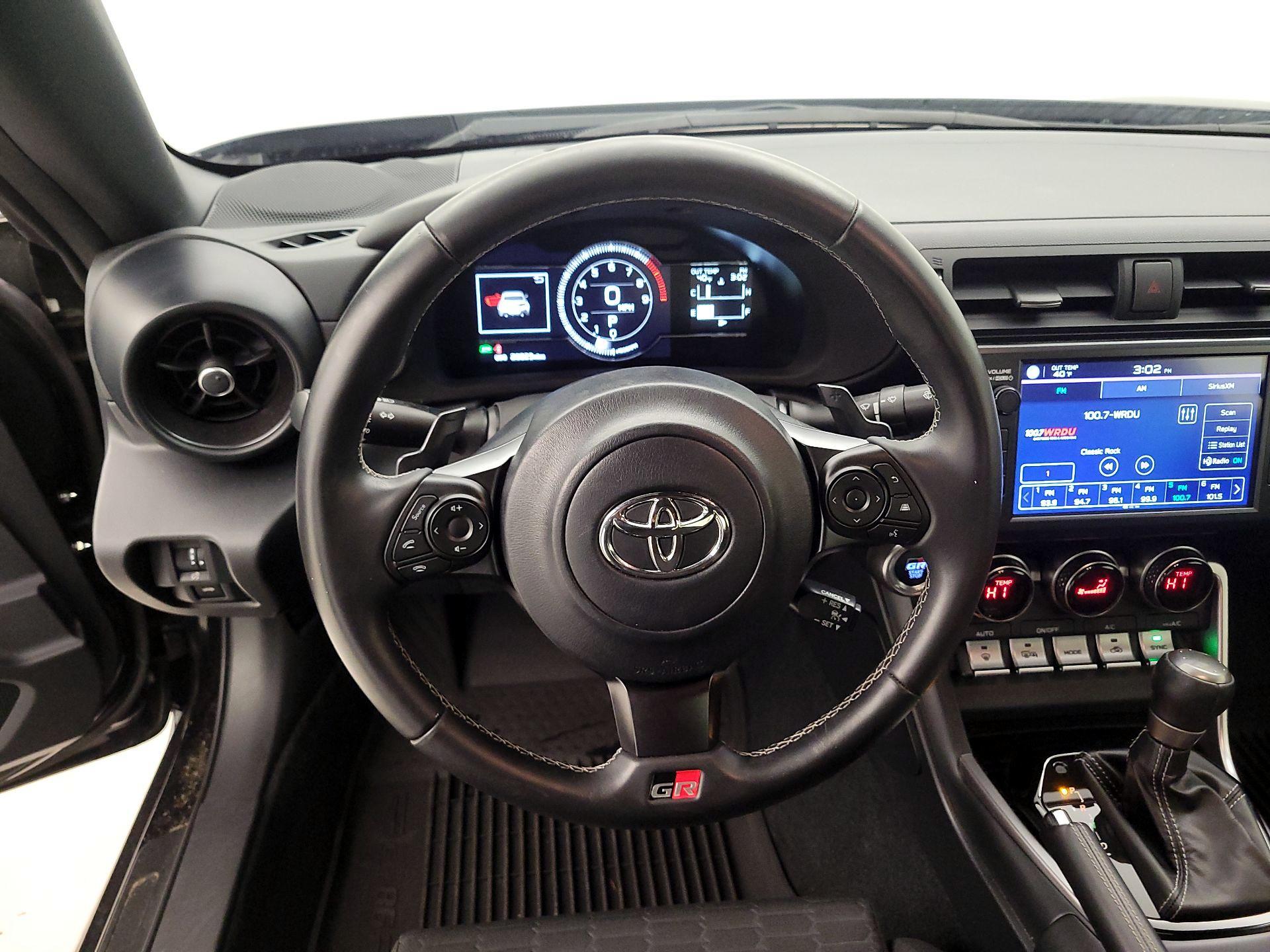 Thumbnail: 2024 Toyota GR86 - 10