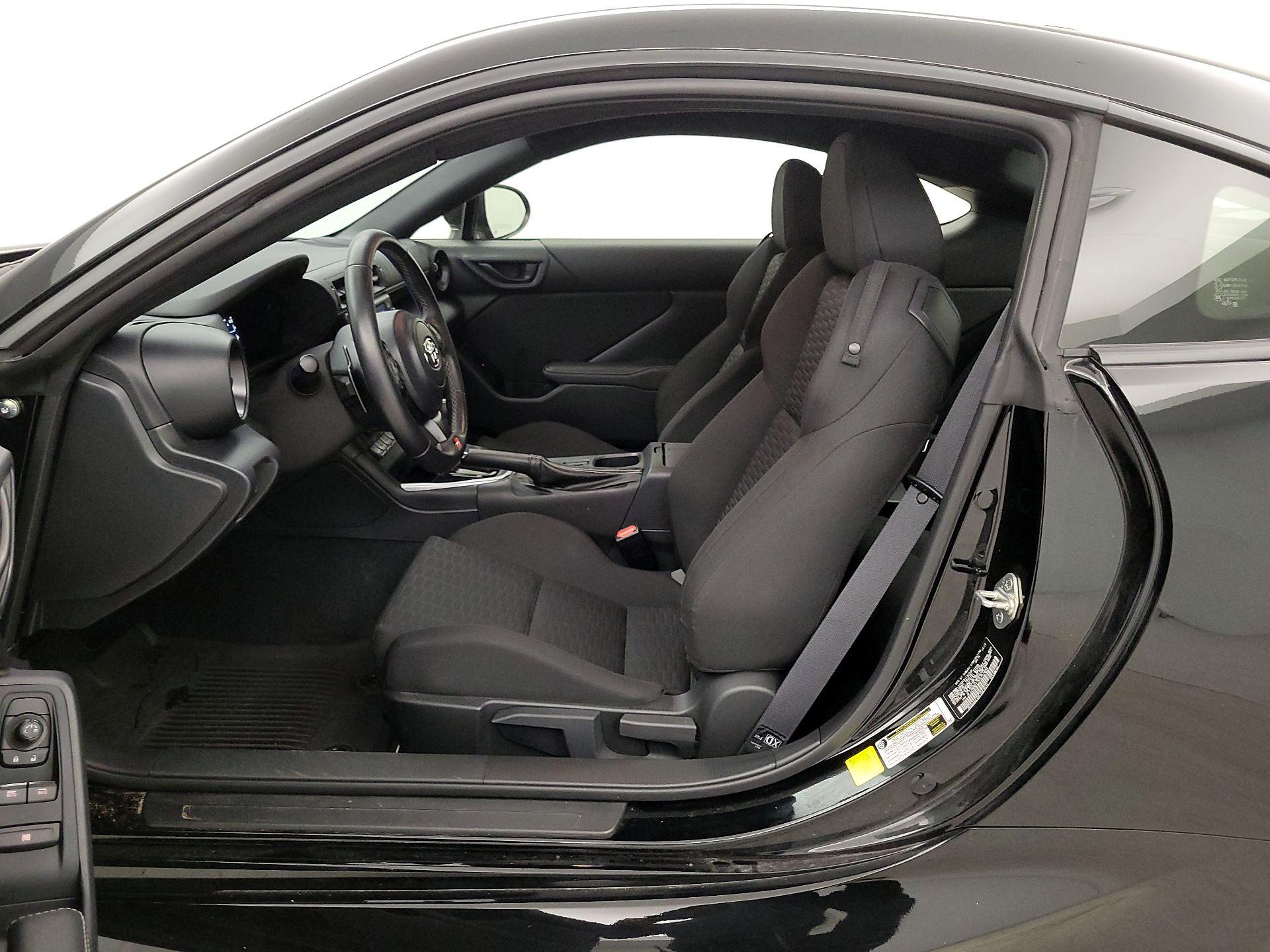 Thumbnail: 2024 Toyota GR86 - 11