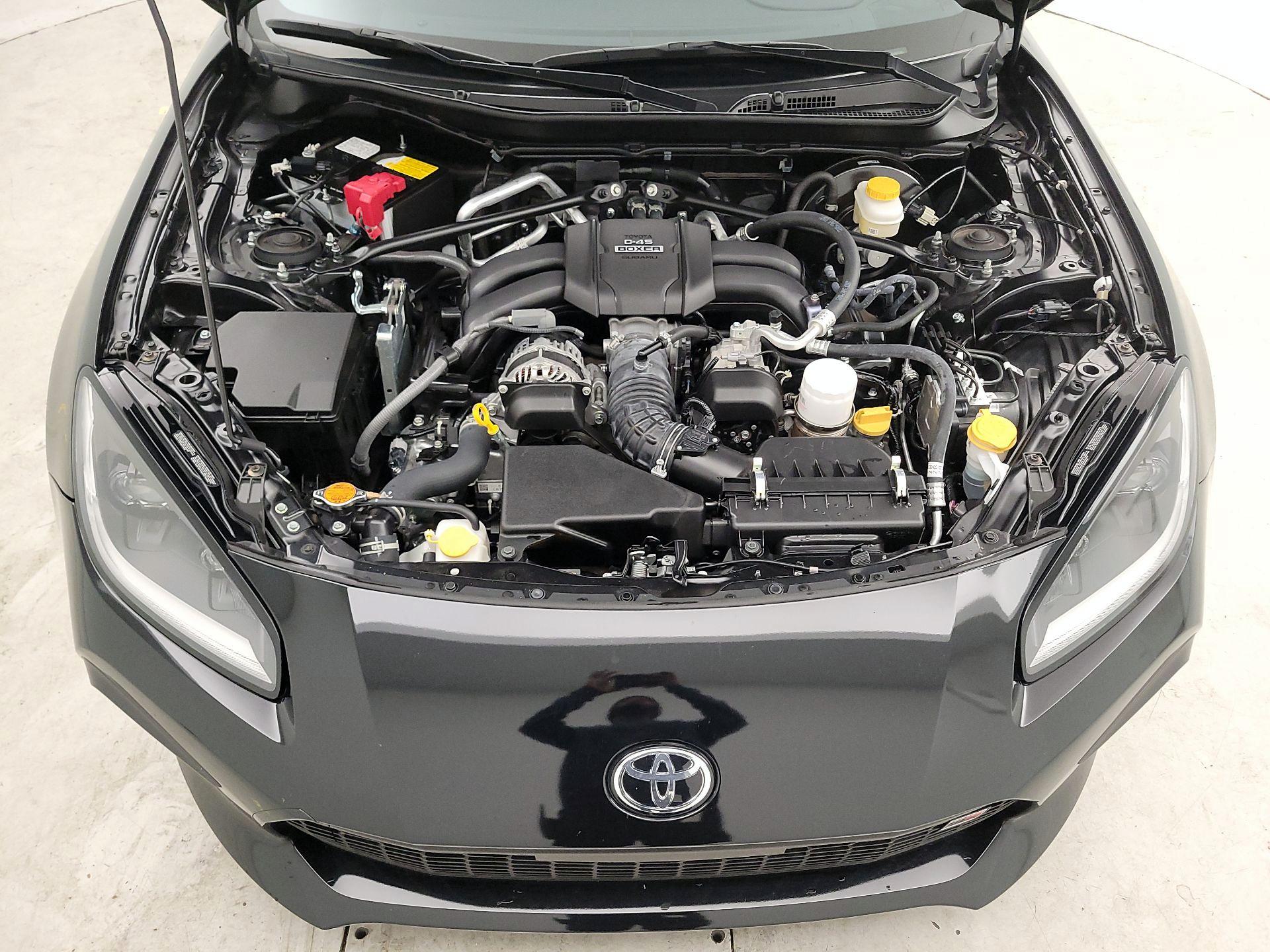 Thumbnail: 2024 Toyota GR86 - 19