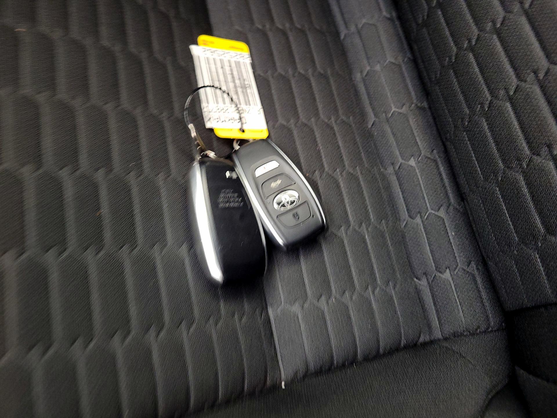 Thumbnail: 2024 Toyota GR86 - 20