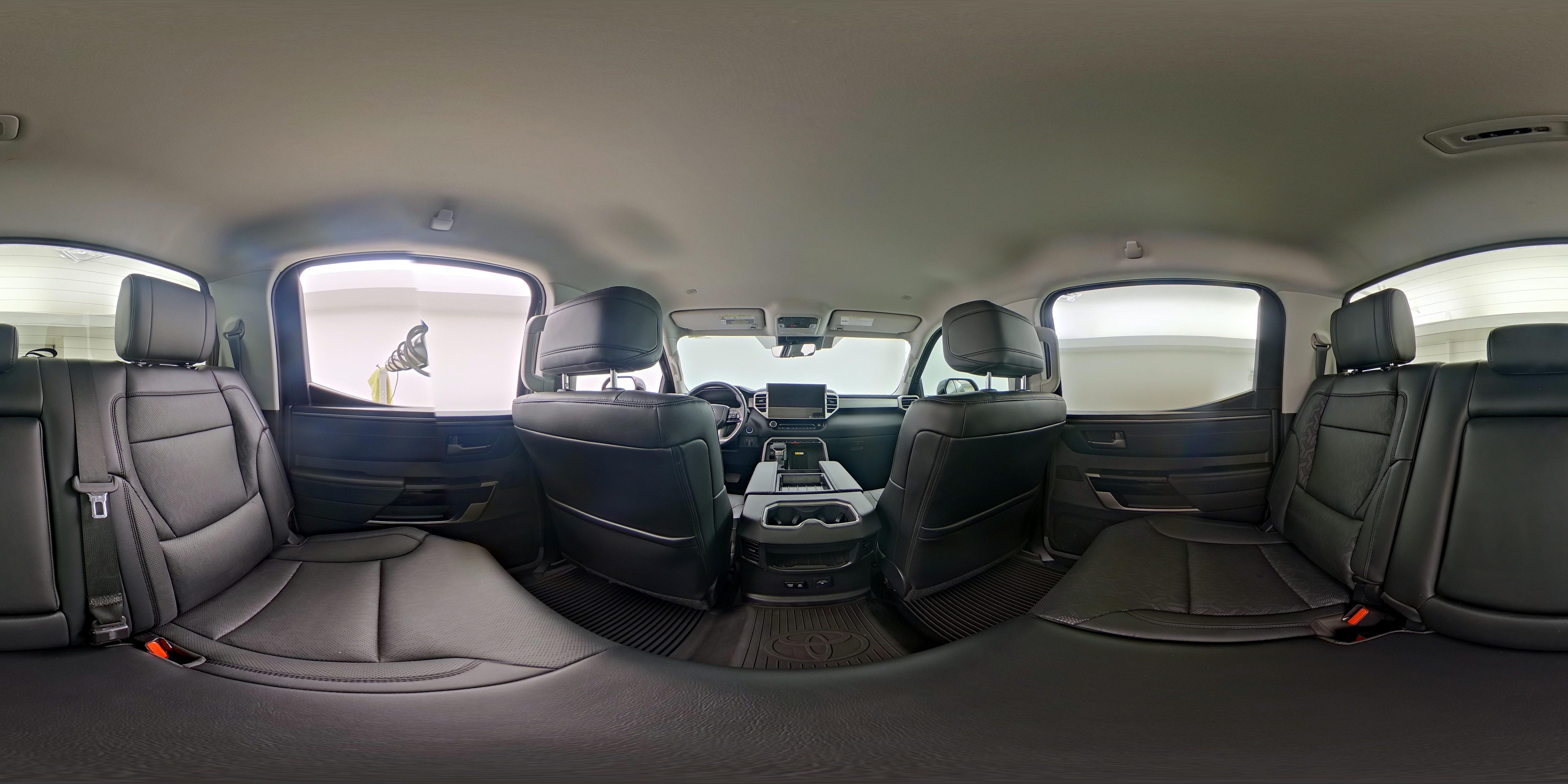 2024 Toyota Tundra Limited - Photo 25