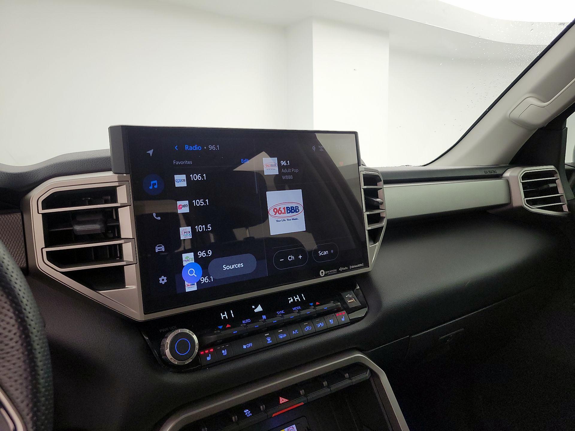 Thumbnail: 2024 Toyota Tundra - 15