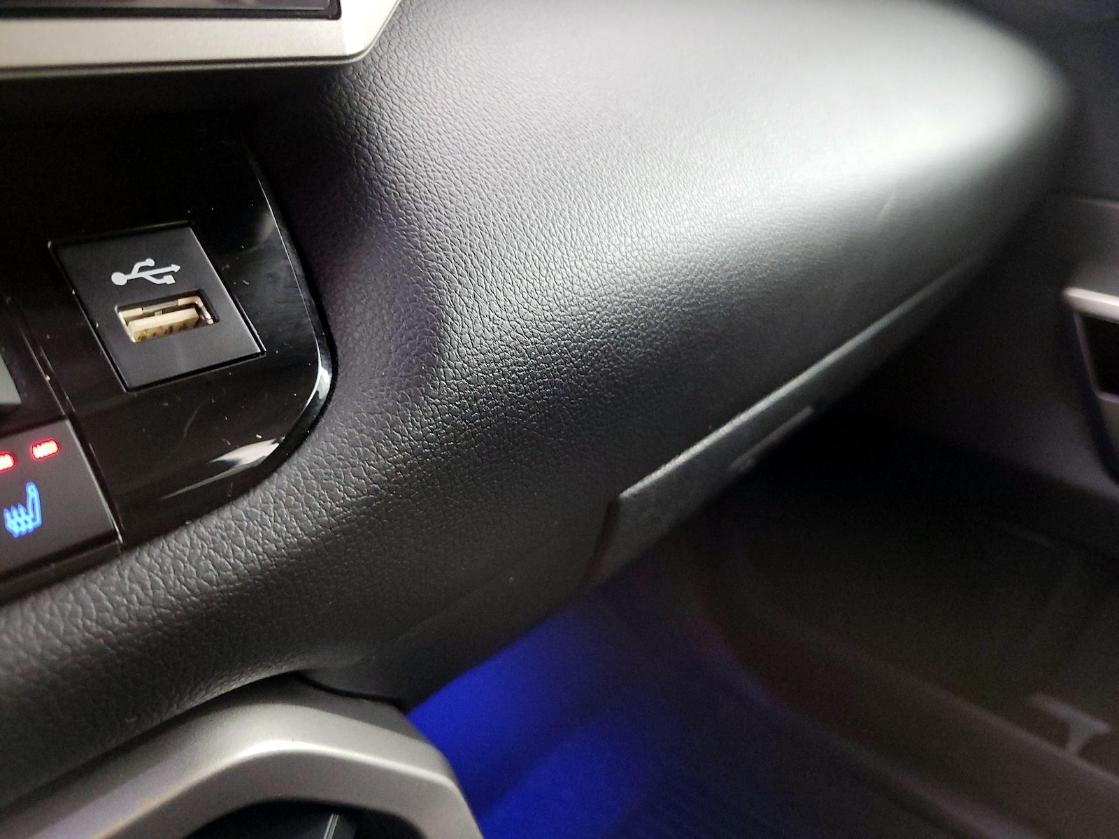 2024 Toyota Tundra Limited - Photo 19