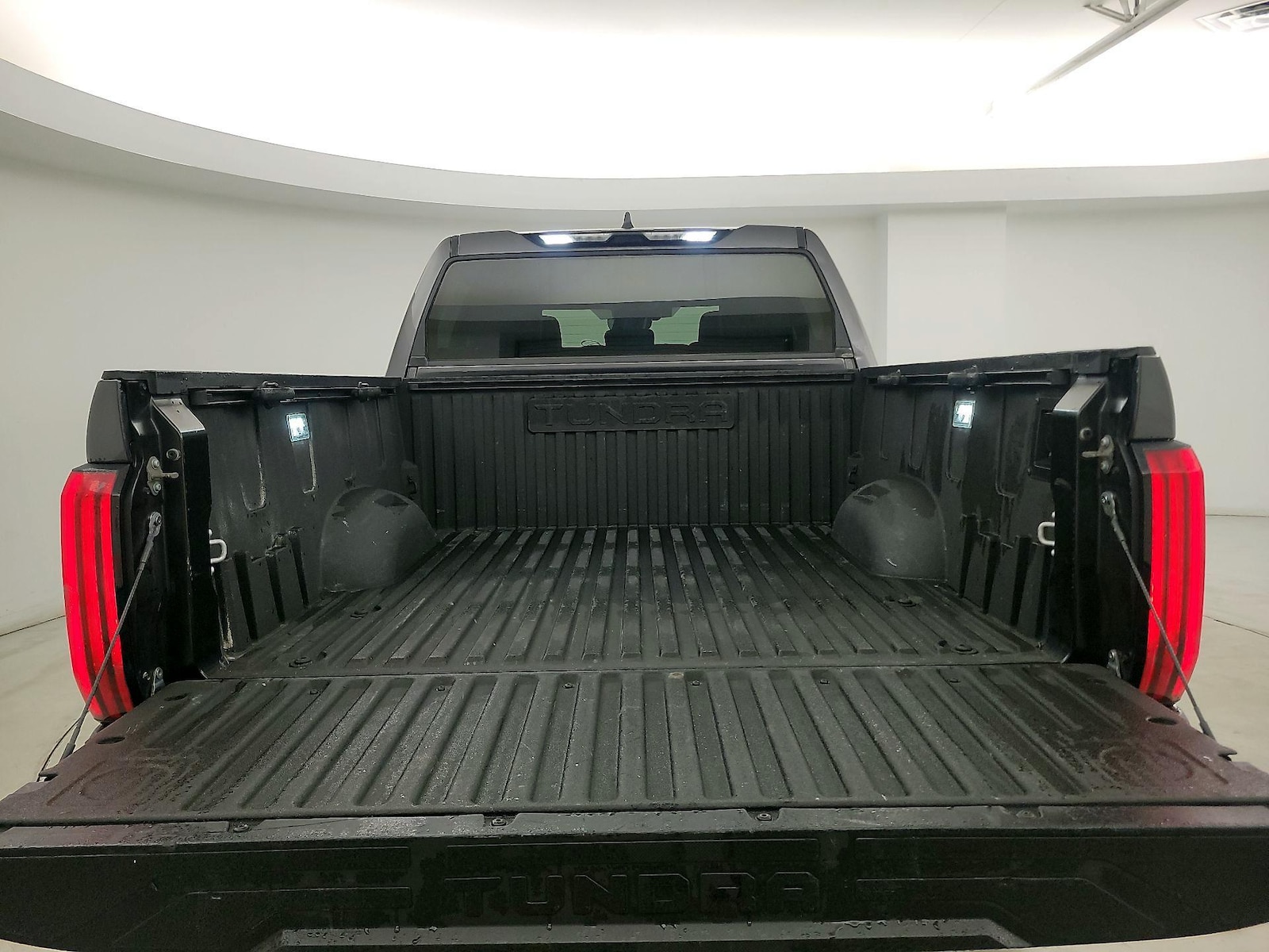 2024 Toyota Tundra Limited - Photo 21